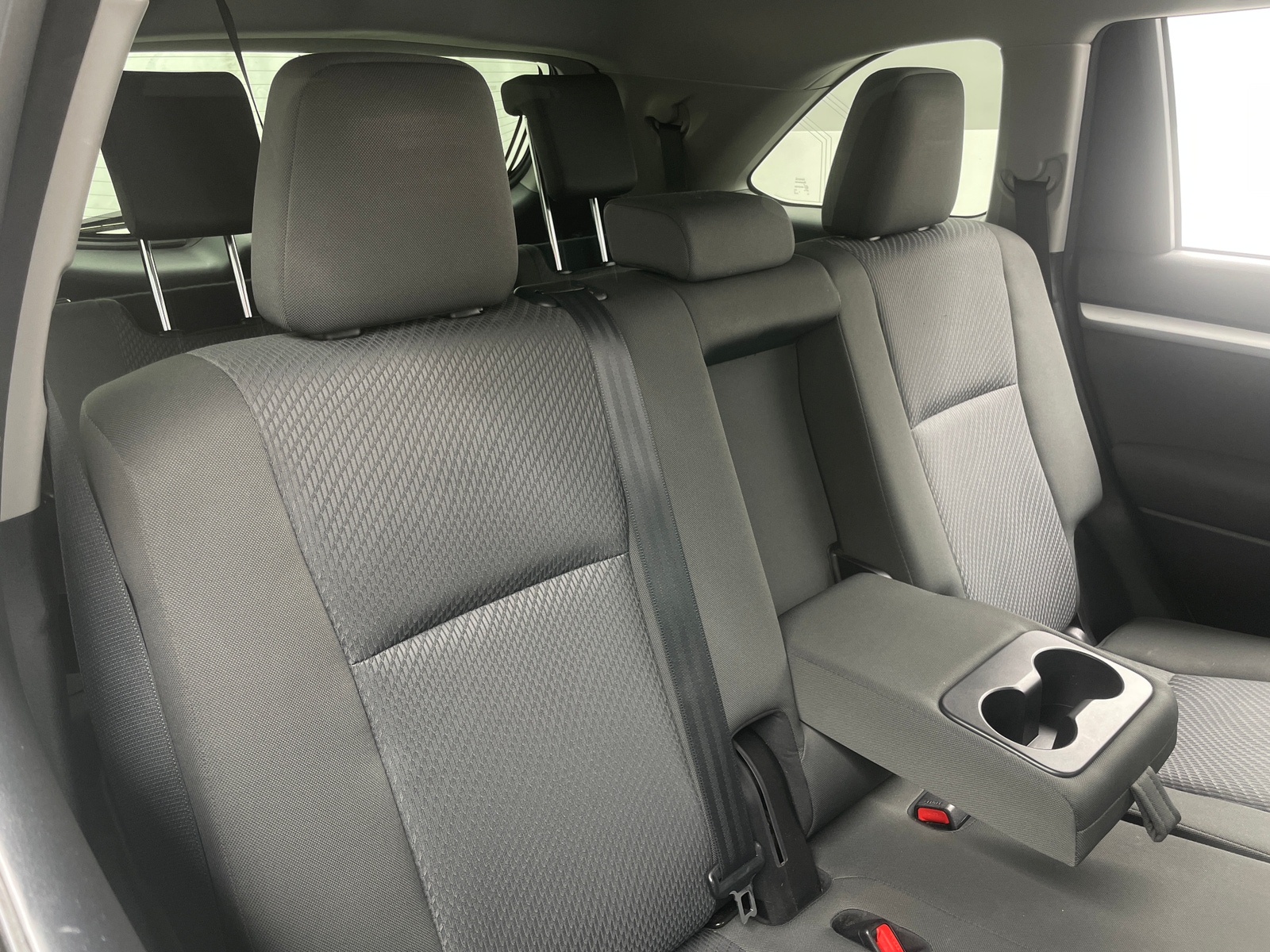 Thumbnail: 2017 Toyota Highlander - 6