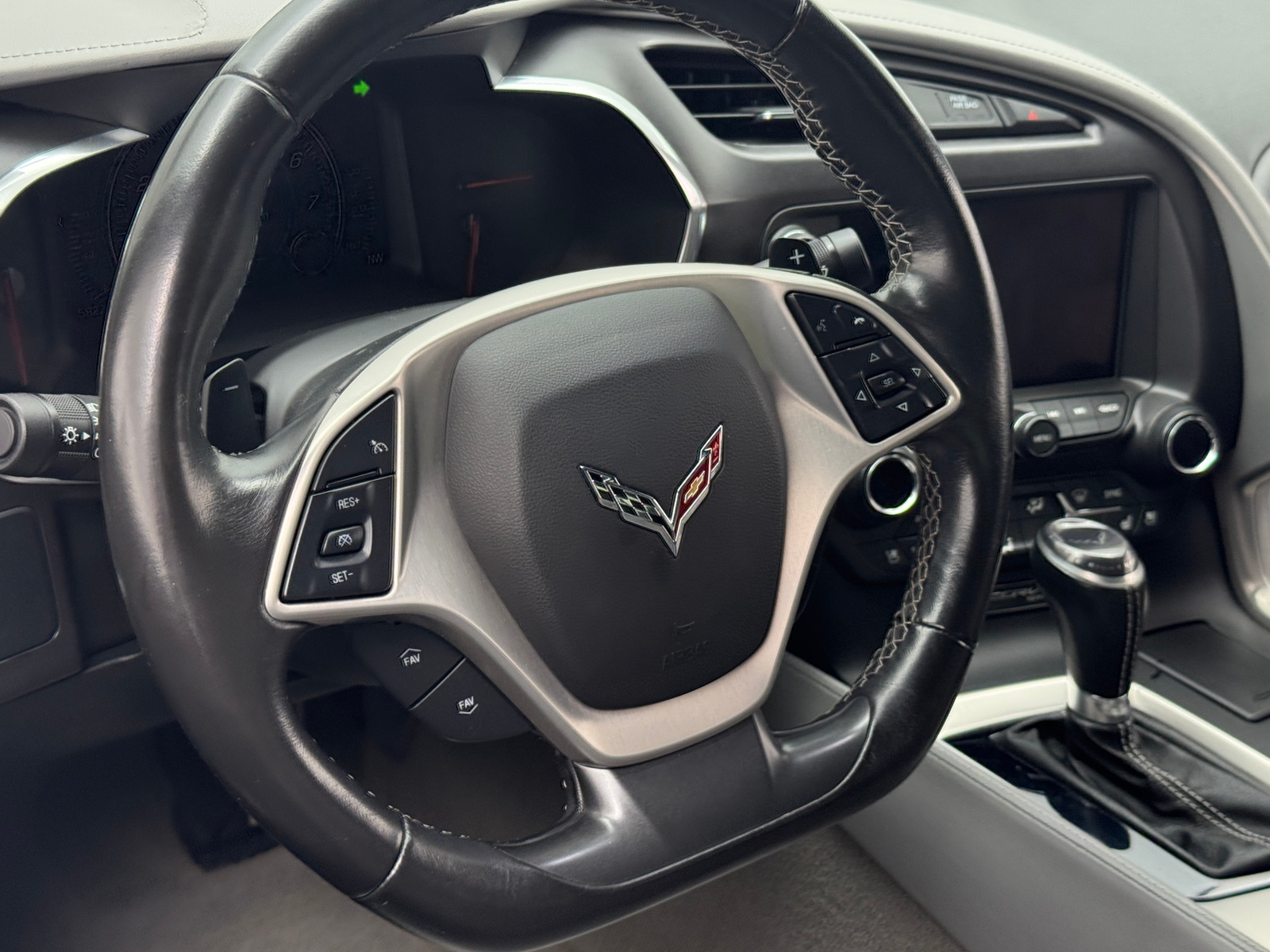 Thumbnail: 2018 Chevrolet Corvette - 3
