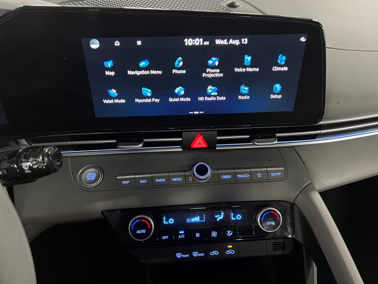 Thumbnail: 2024 Hyundai Elantra - 4