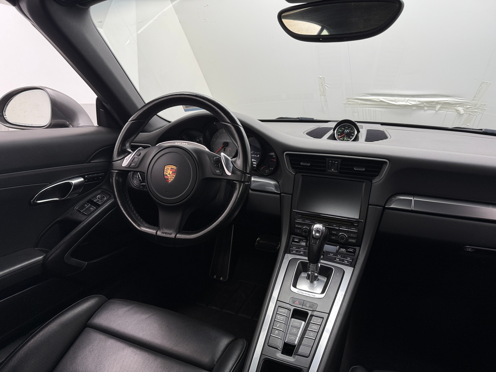 Thumbnail: 2015 Porsche 911 - 2