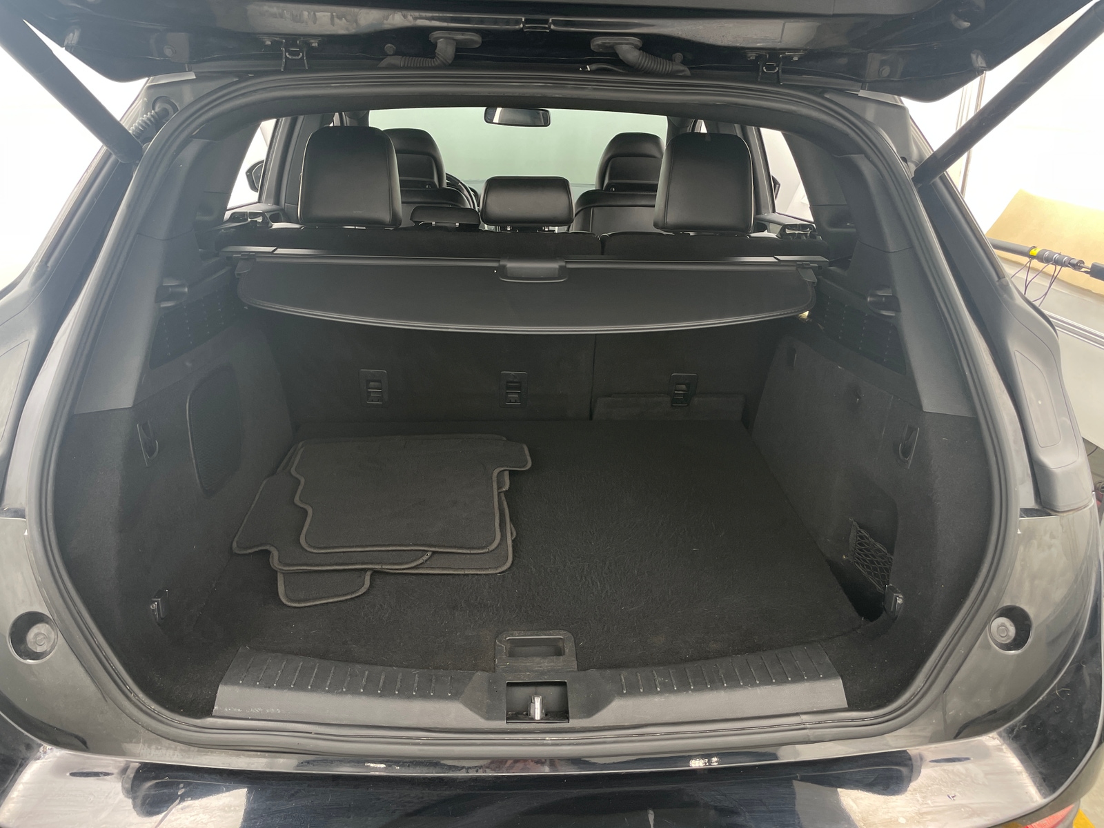 Thumbnail: 2017 Lincoln MKC - 6