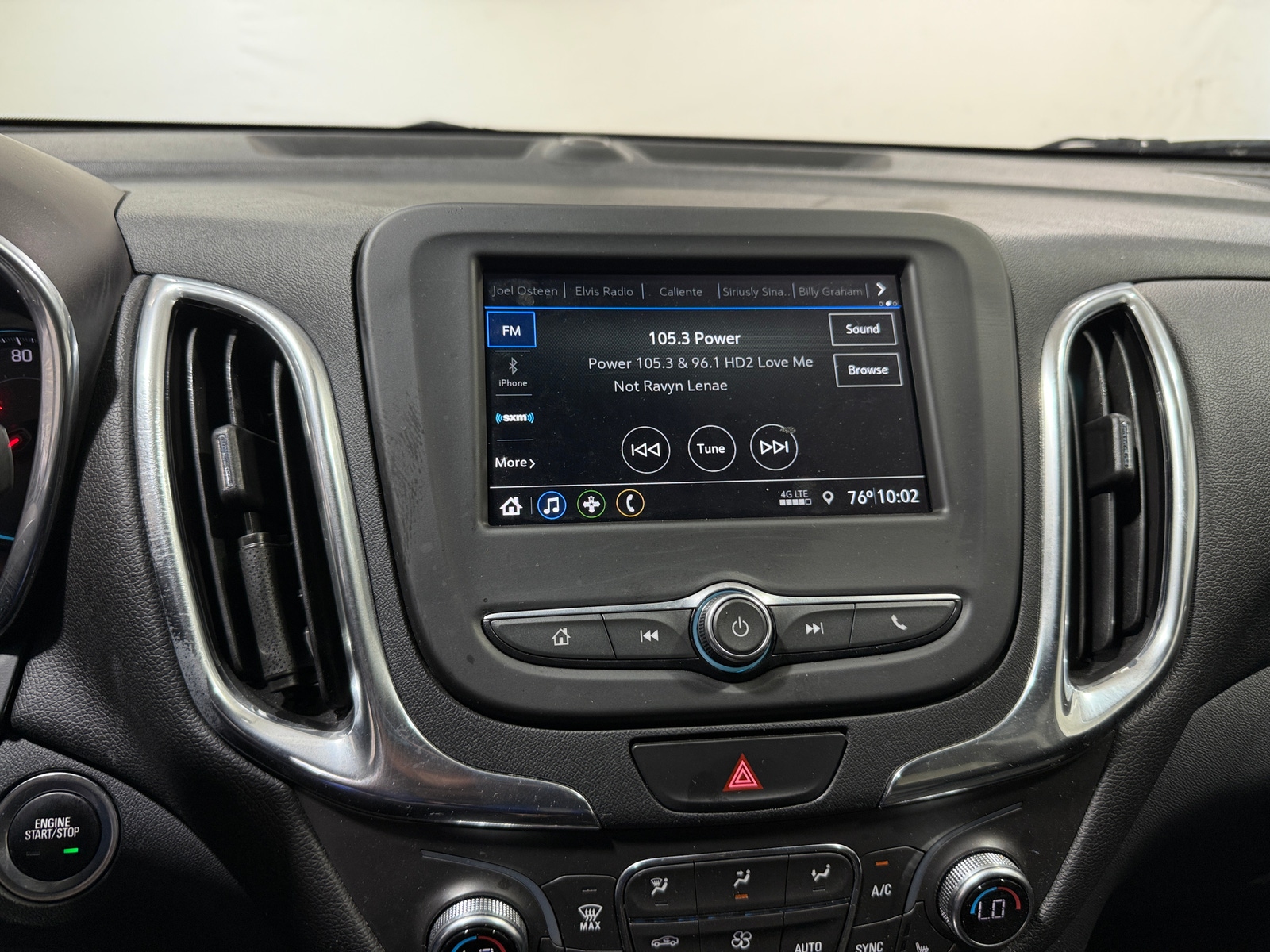 Thumbnail: 2019 Chevrolet Equinox - 4