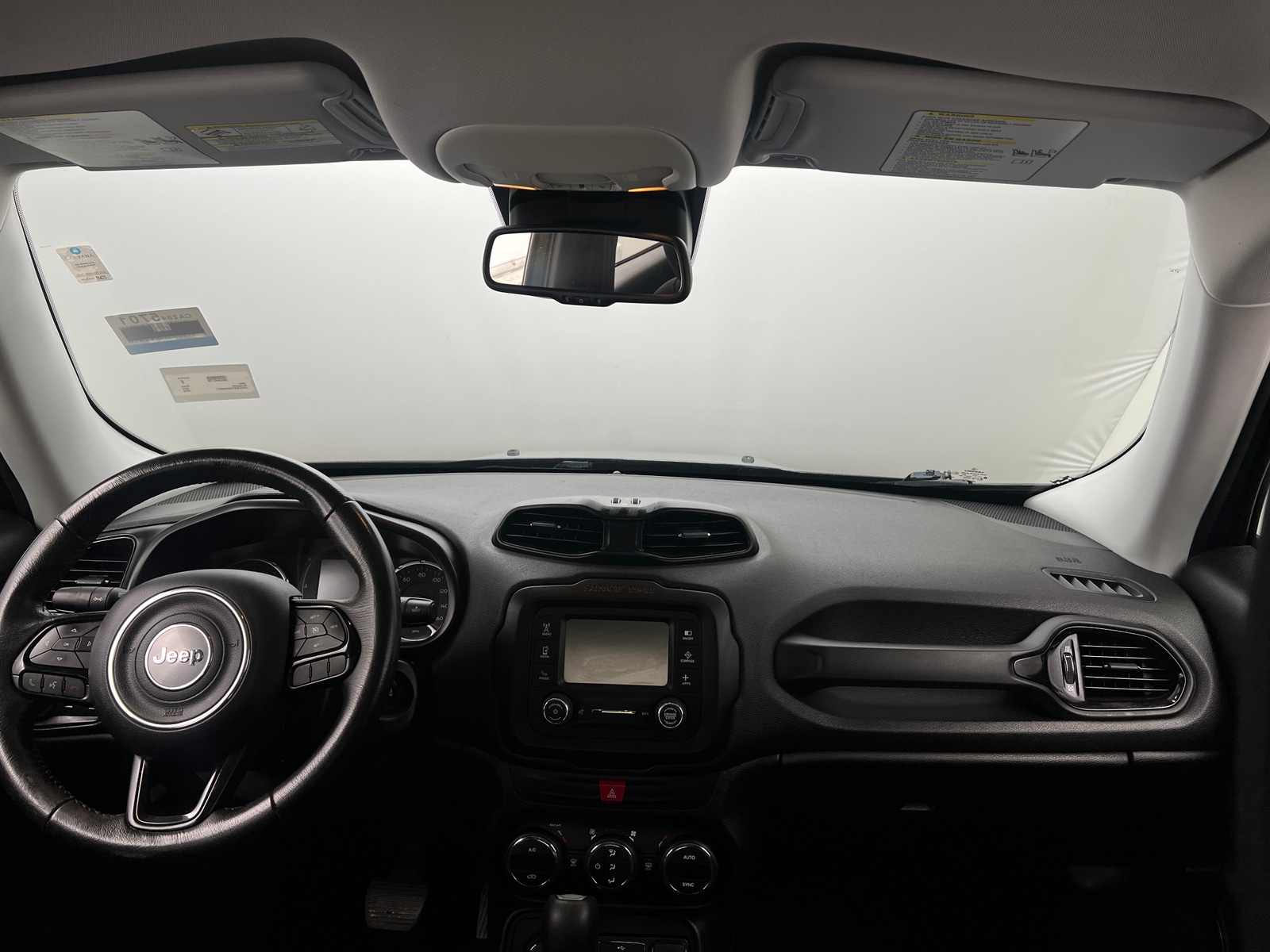 Thumbnail: 2016 Jeep Renegade - 3