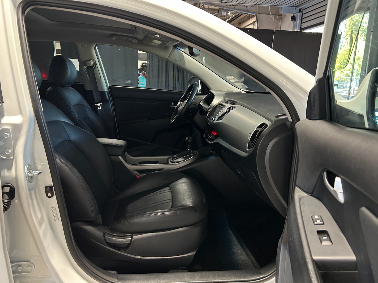 Thumbnail: 2016 Kia Sportage - 2