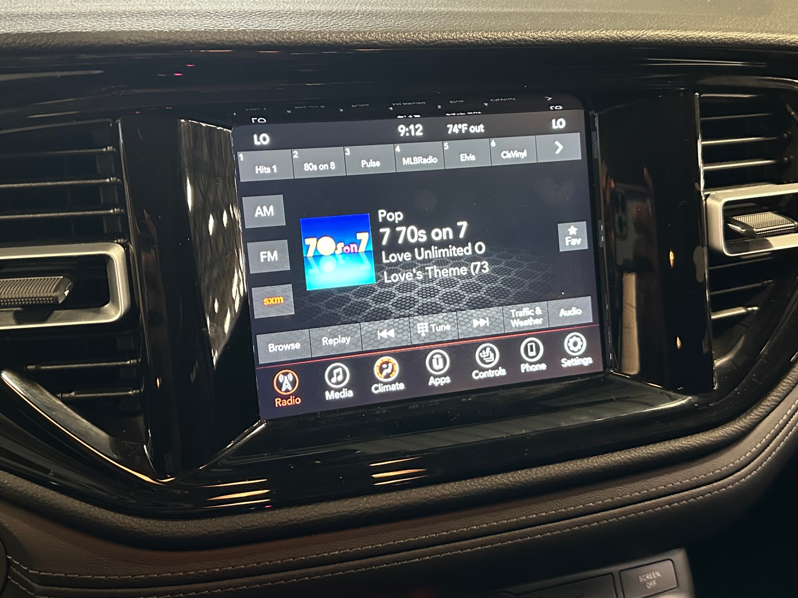 Thumbnail: 2021 Dodge Durango - 4
