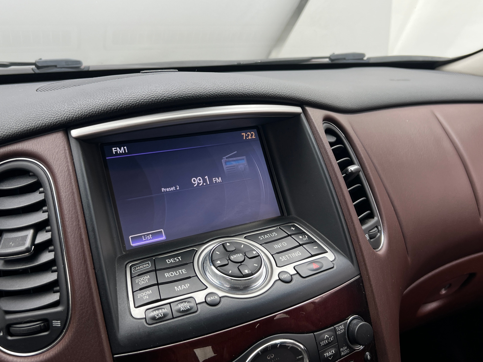 Thumbnail: 2016 INFINITI QX50 - 3