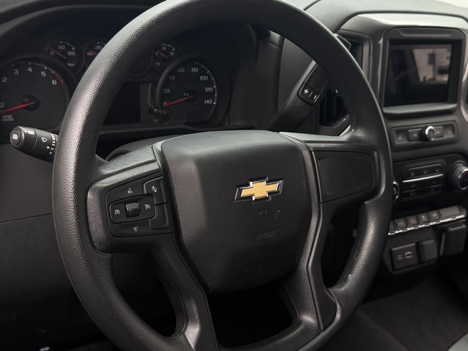 Thumbnail: 2025 Chevrolet Silverado 1500 - 5
