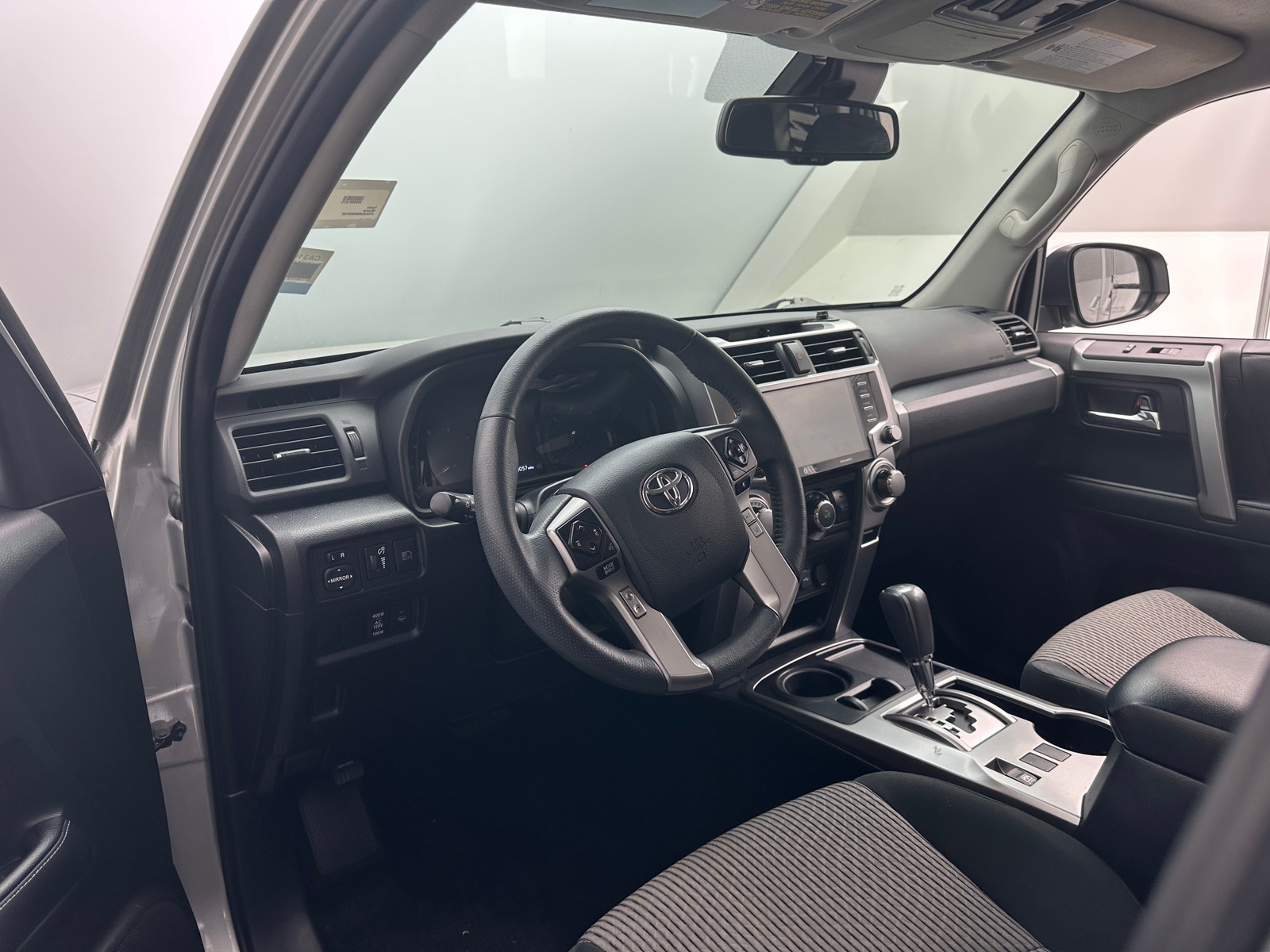 Thumbnail: 2022 Toyota 4Runner - 3