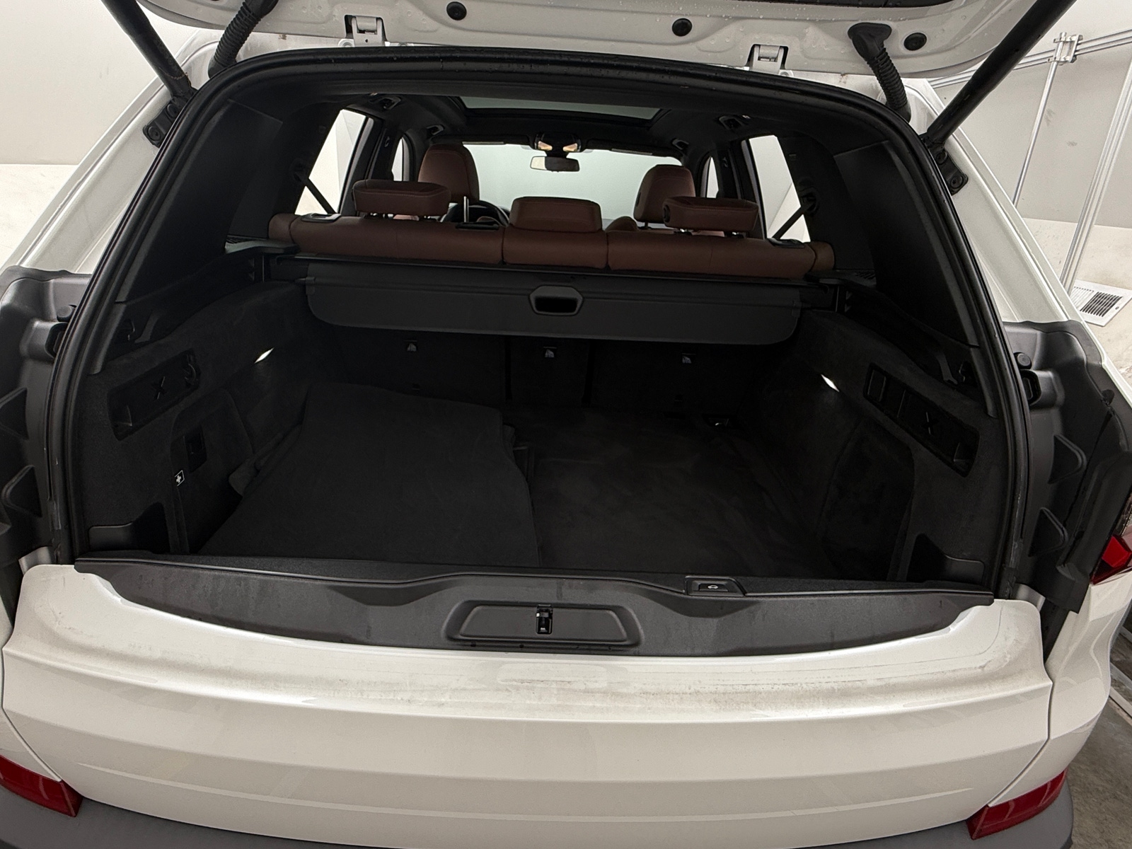 Thumbnail: 2022 BMW X5 - 6