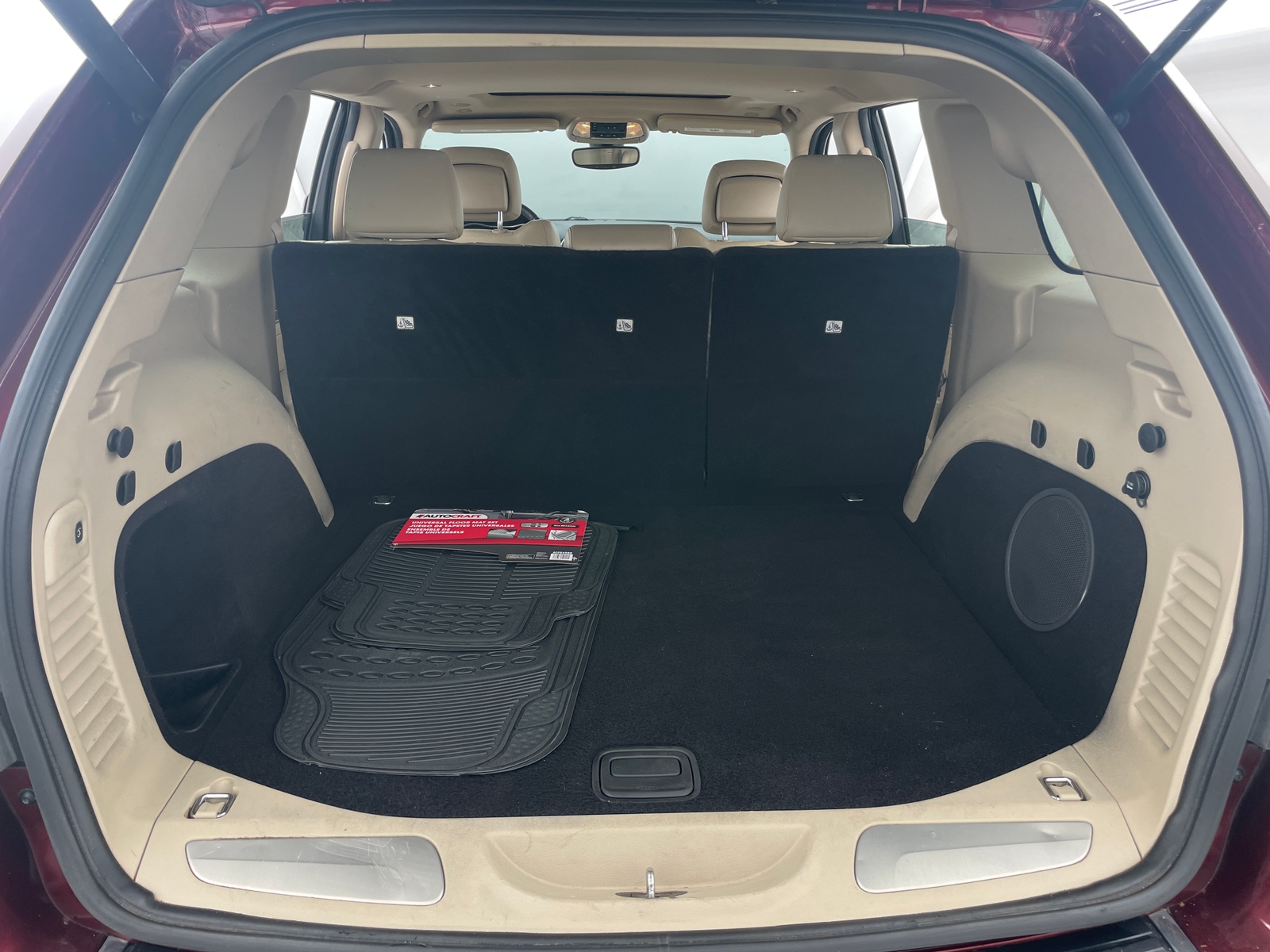 Thumbnail: 2019 Jeep Grand Cherokee - 6