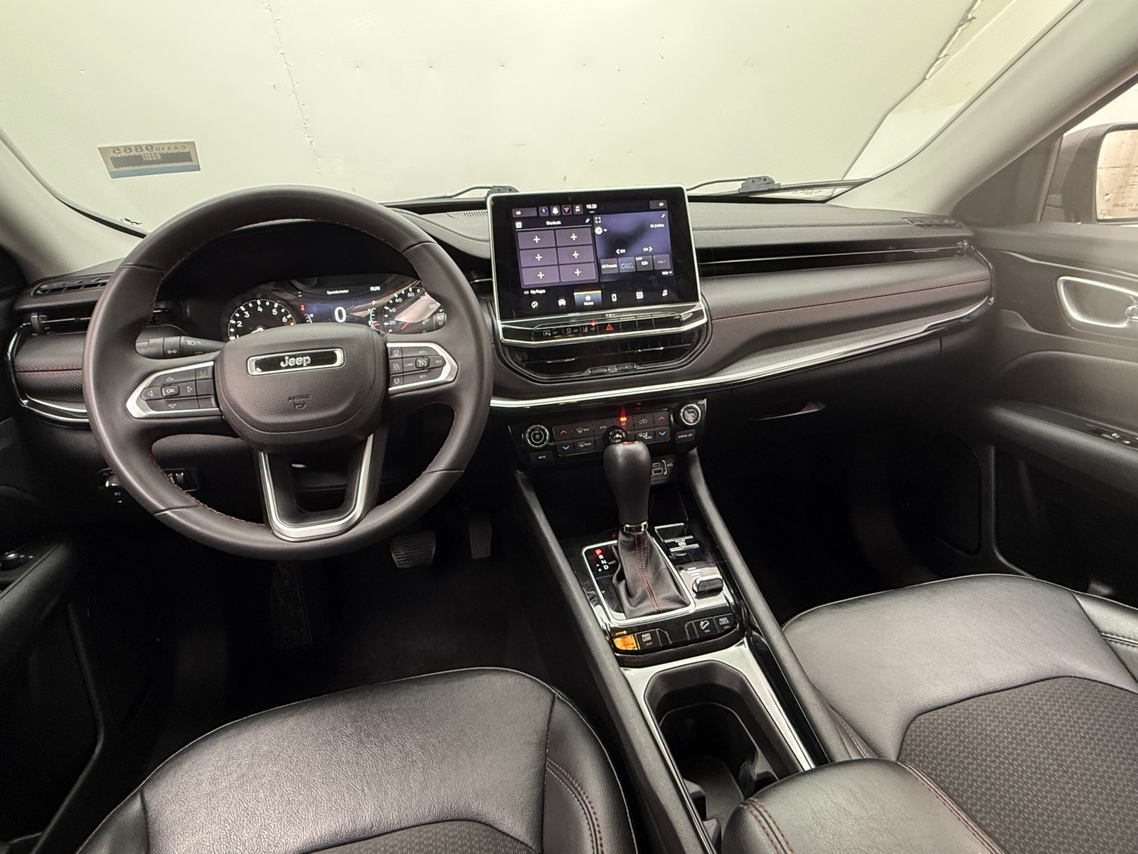 Thumbnail: 2022 Jeep Compass - 2