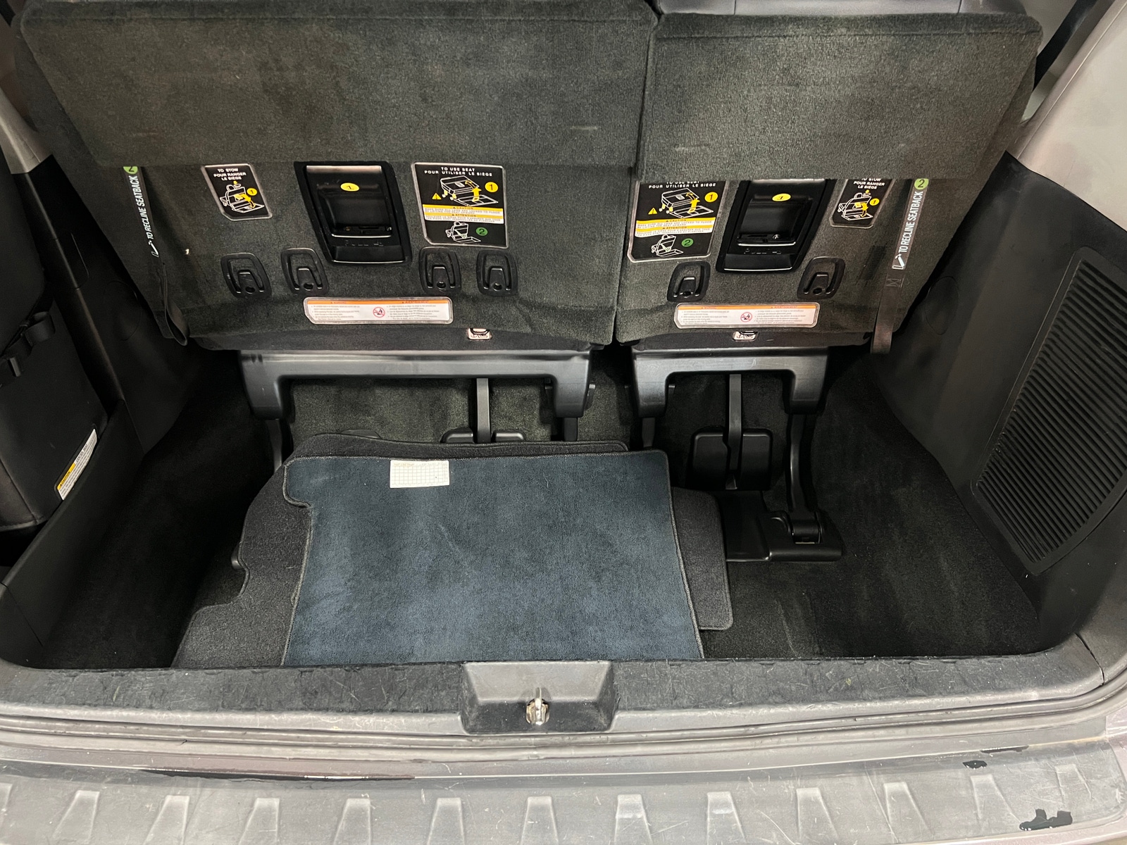 Thumbnail: 2018 Toyota Sienna - 7