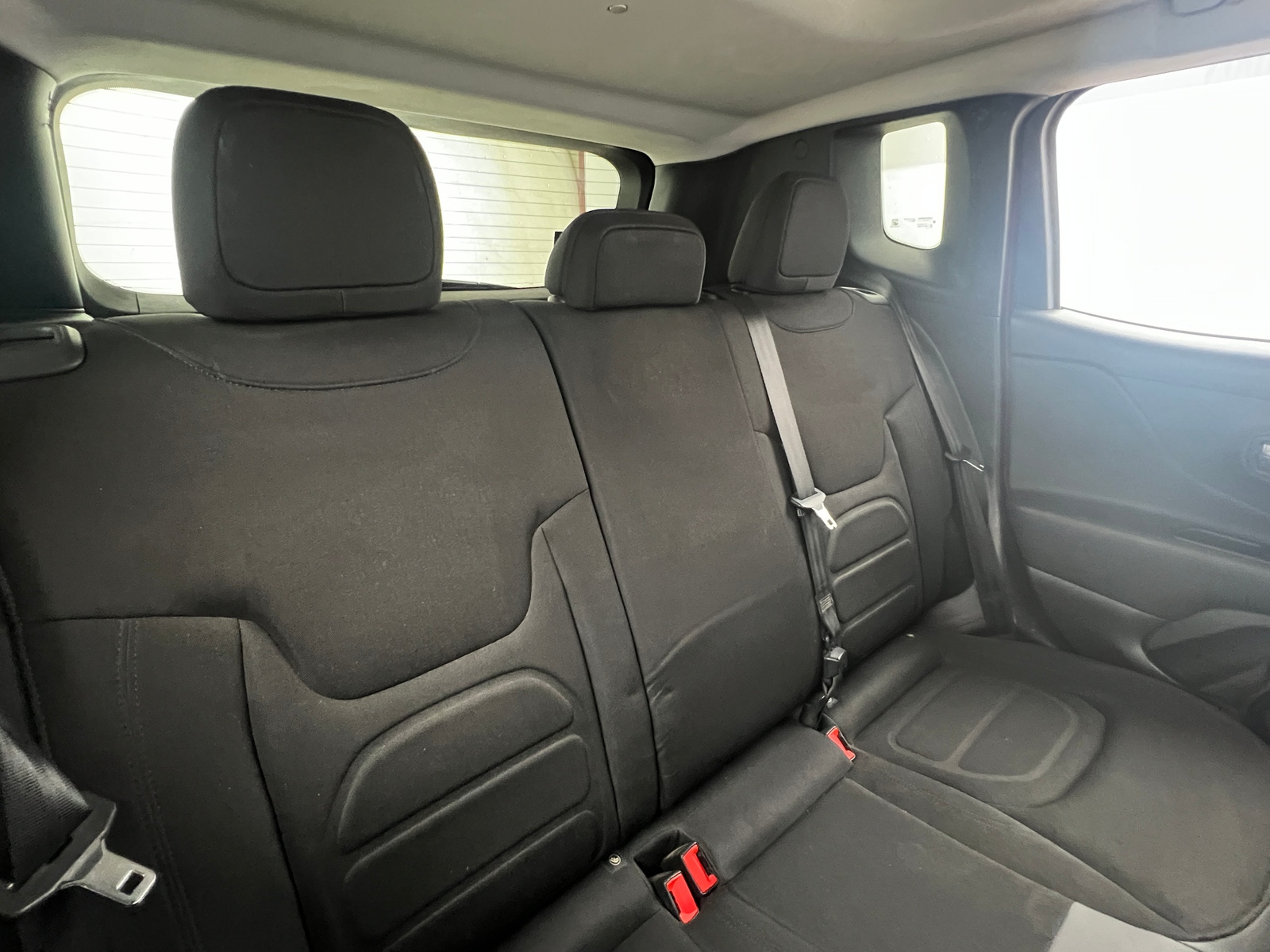 Thumbnail: 2017 Jeep Renegade - 6