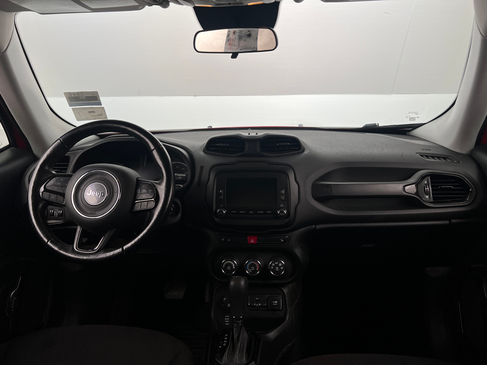 Thumbnail: 2017 Jeep Renegade - 3