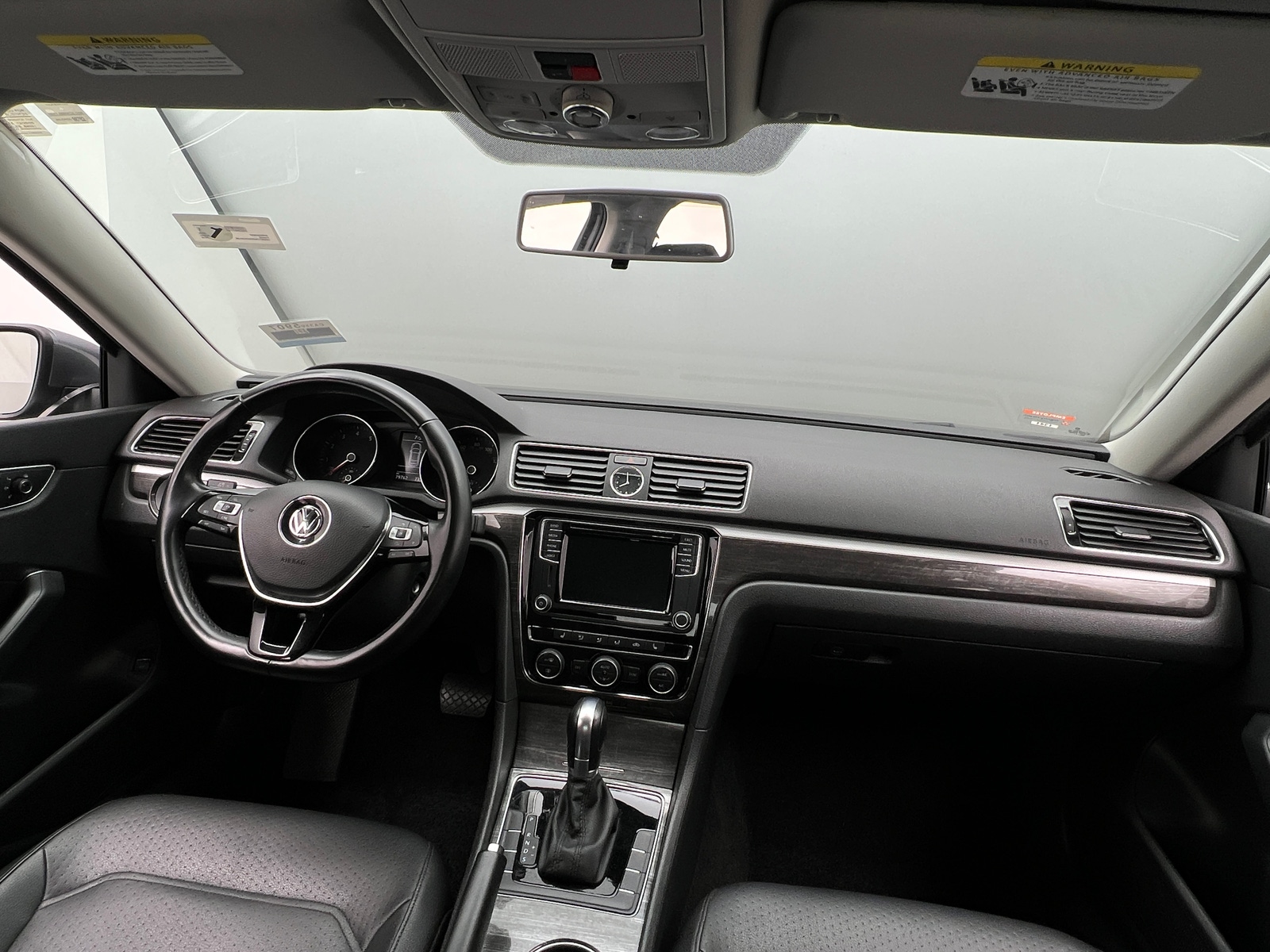 Thumbnail: 2016 Volkswagen Passat - 2
