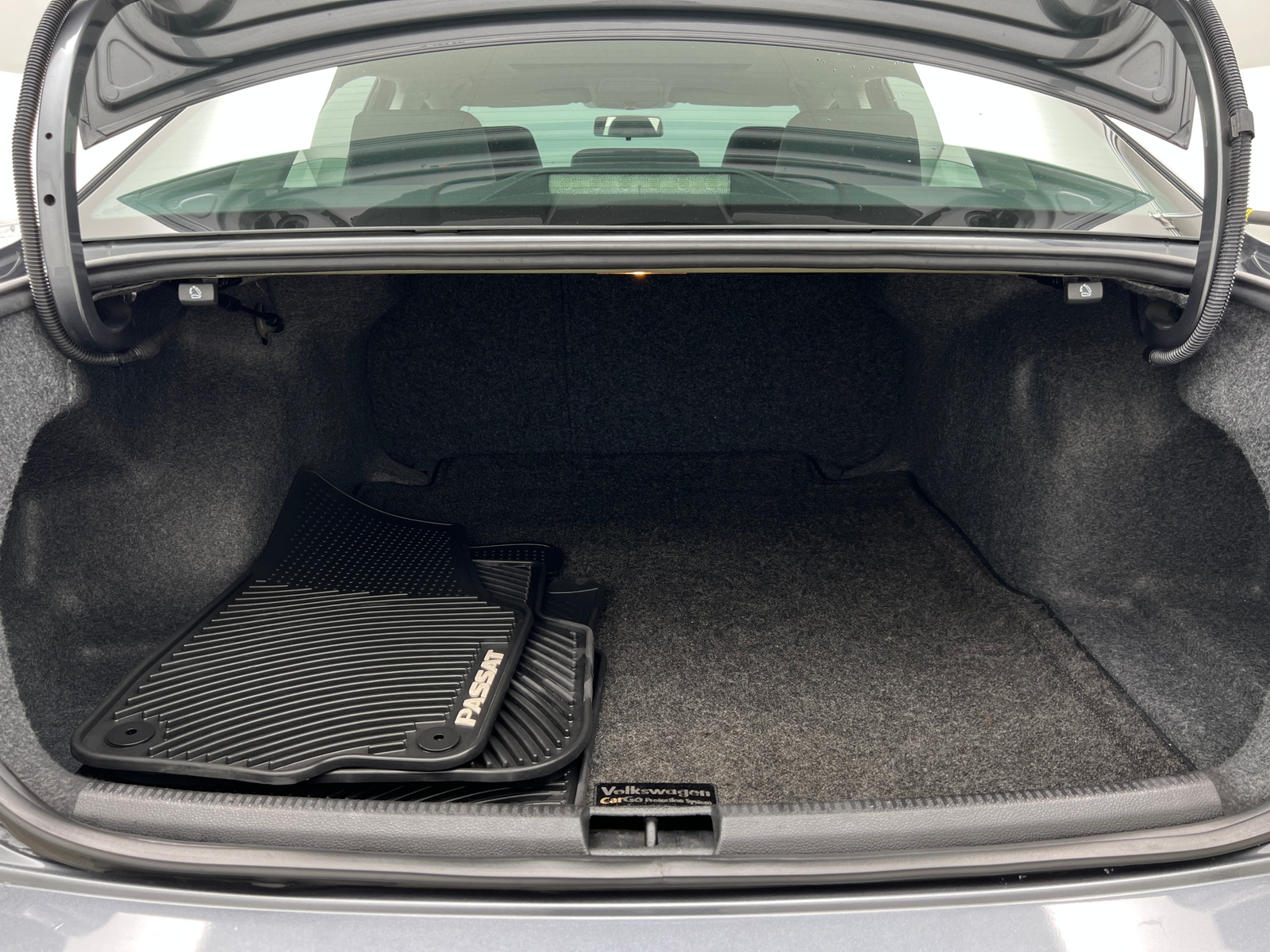 Thumbnail: 2016 Volkswagen Passat - 6