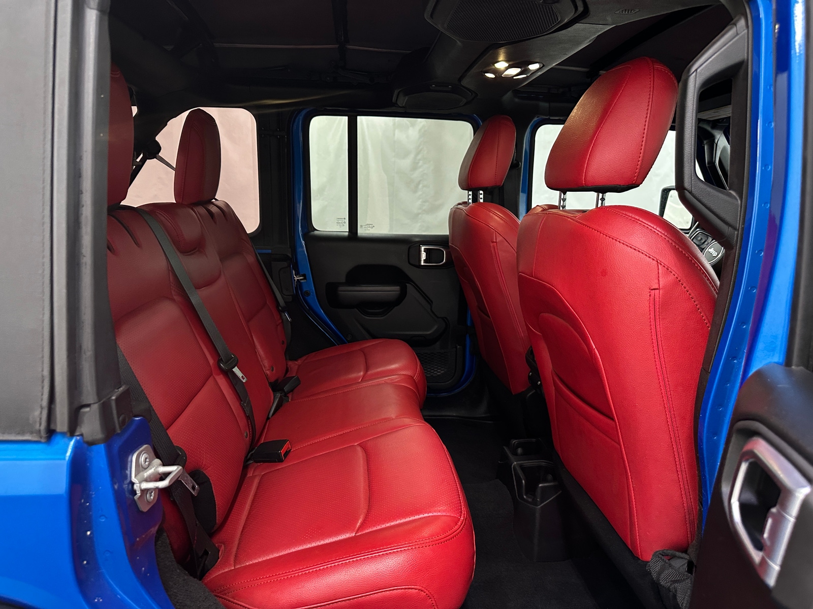 Thumbnail: 2021 Jeep Wrangler - 5