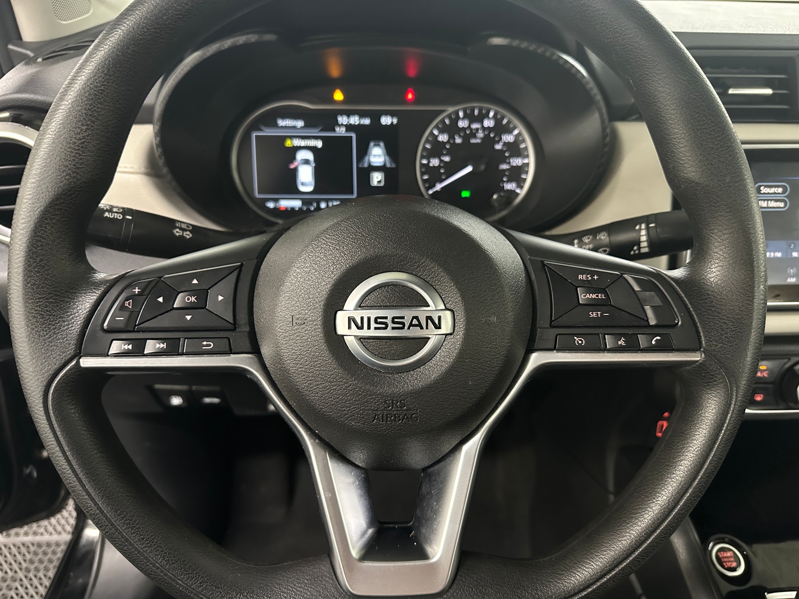 Thumbnail: 2022 Nissan Versa - 5
