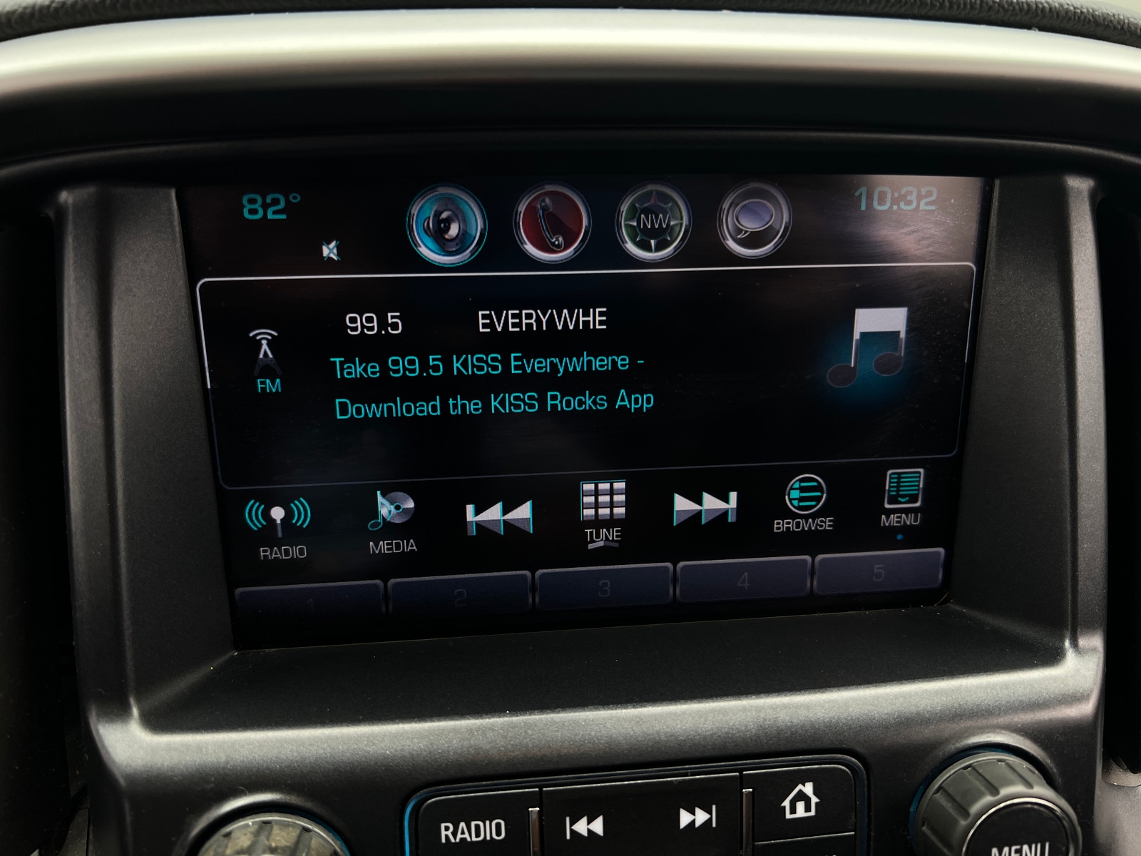 Thumbnail: 2017 Chevrolet Colorado - 4