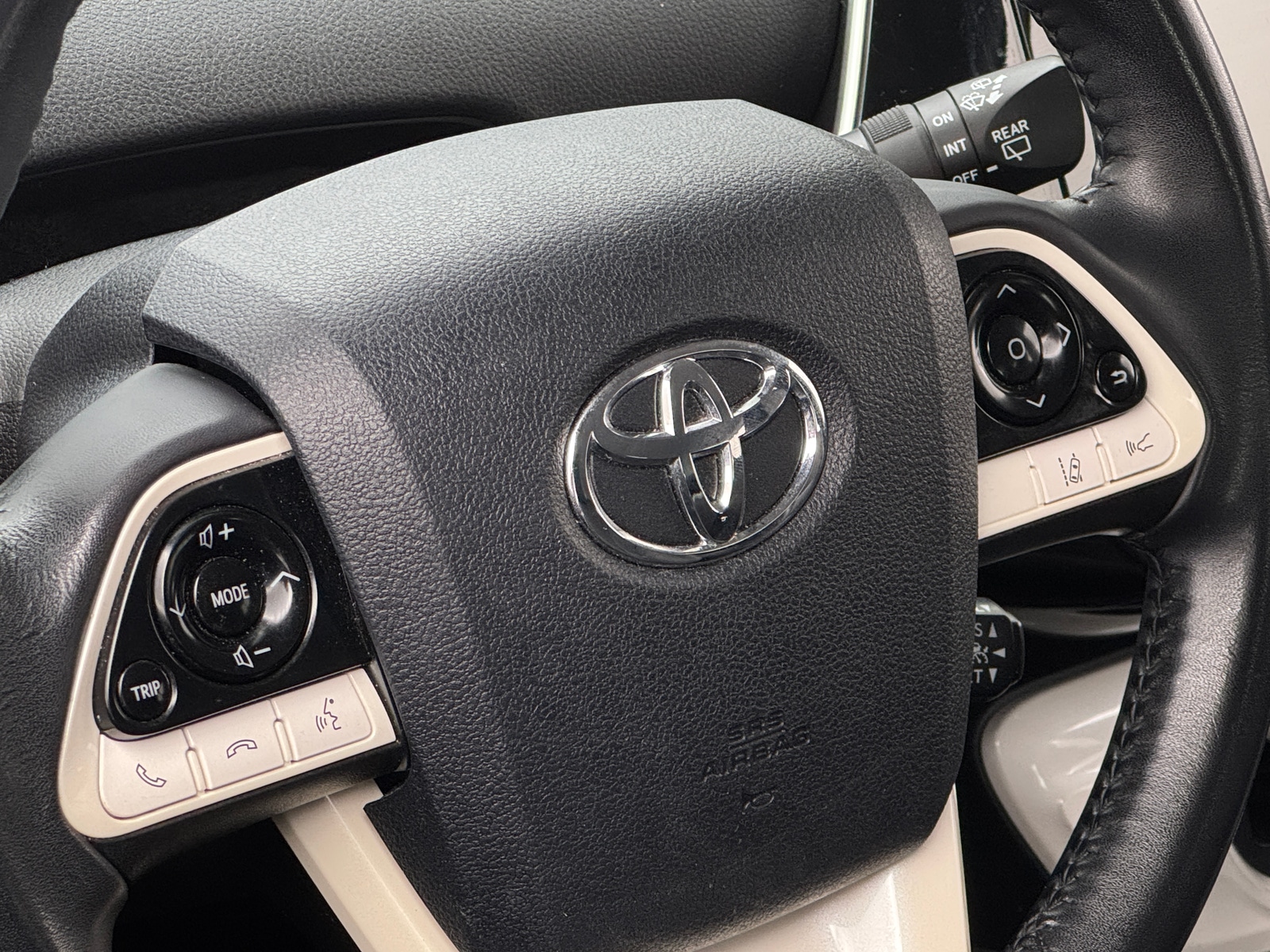 Thumbnail: 2018 Toyota Prius - 4