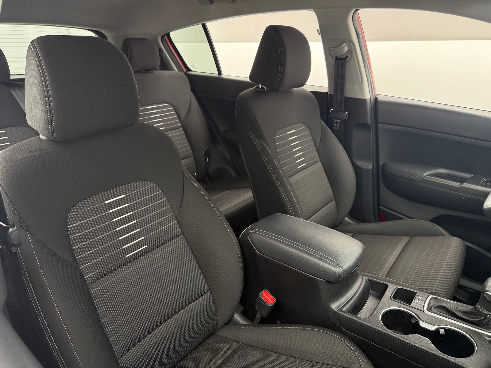 Thumbnail: 2022 Kia Sportage - 2