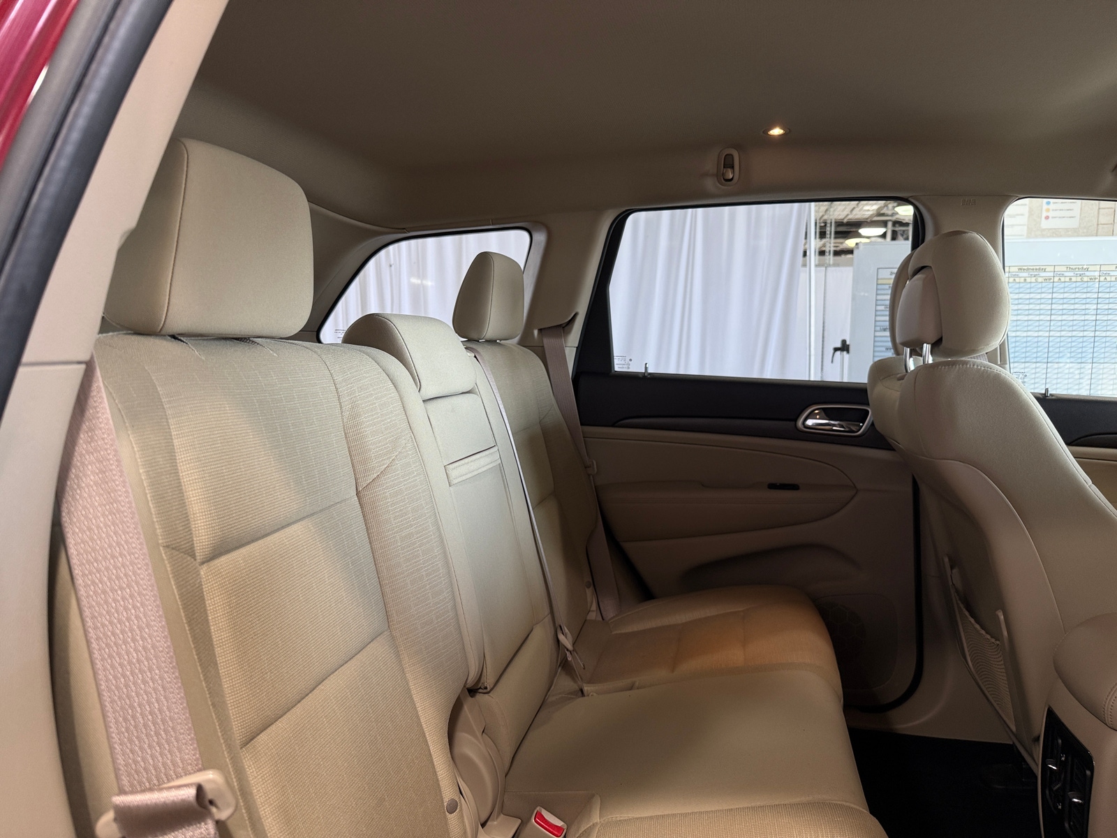 Thumbnail: 2016 Jeep Grand Cherokee - 6