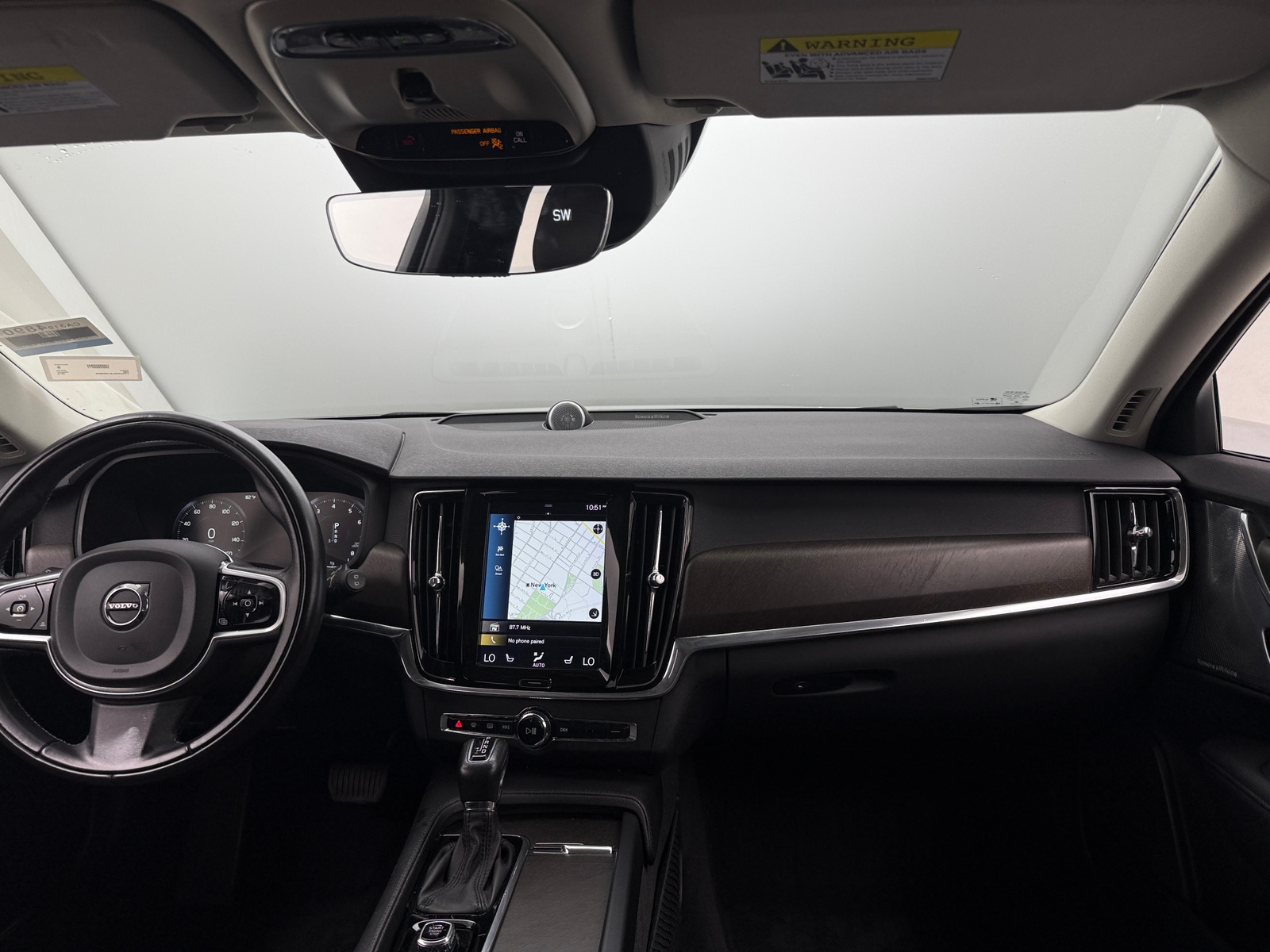 Thumbnail: 2018 Volvo V90 - 2