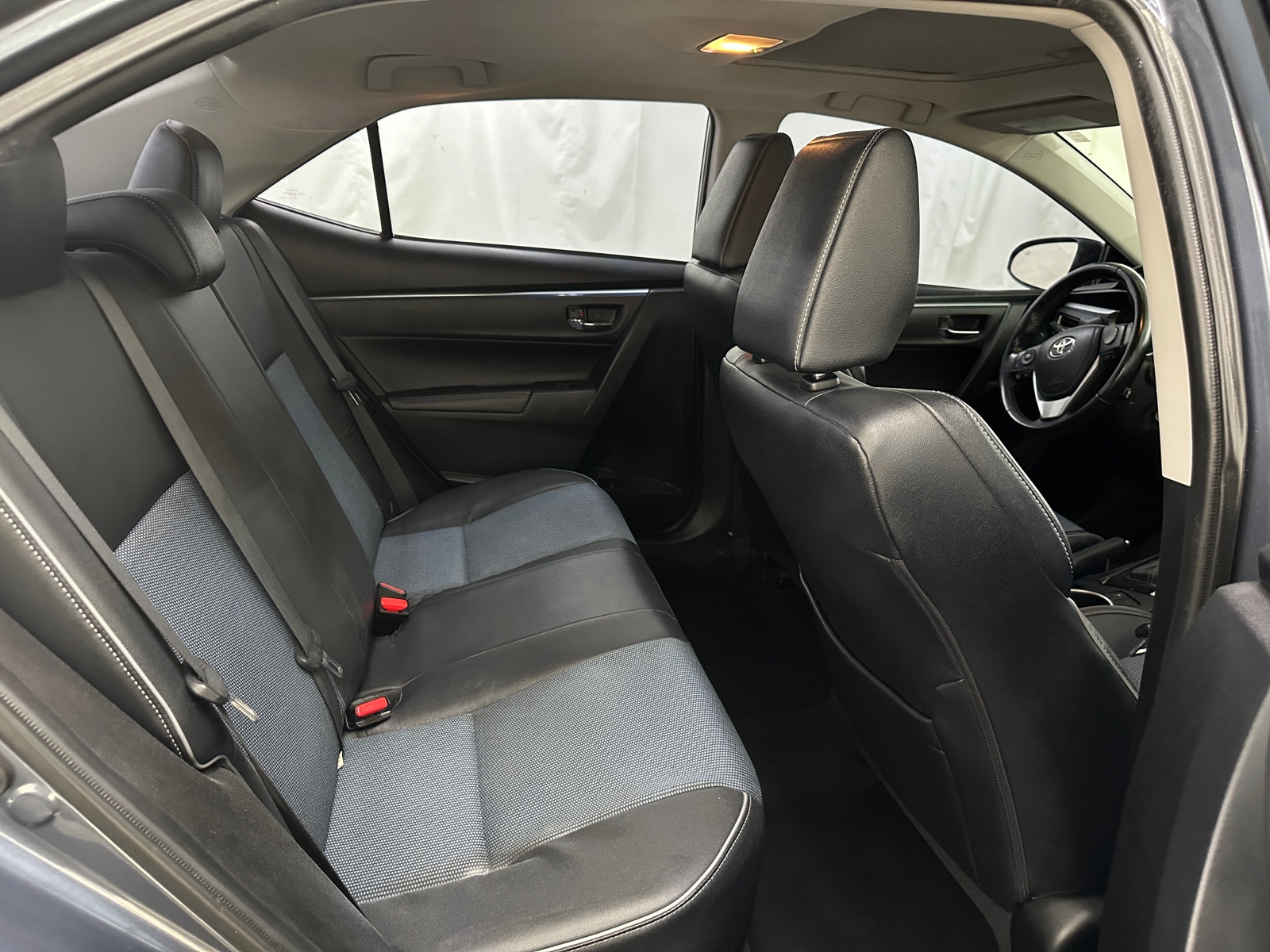 Thumbnail: 2014 Toyota Corolla - 6