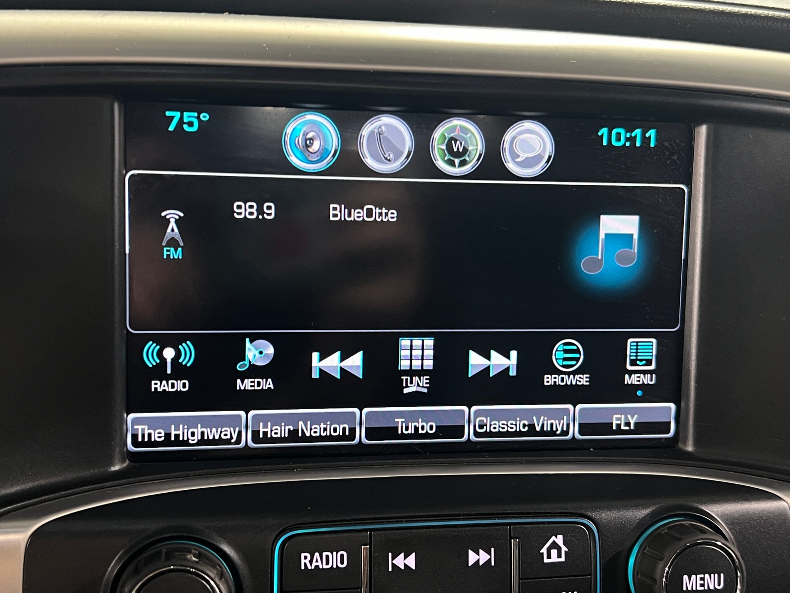 Thumbnail: 2017 GMC Sierra 1500 - 3