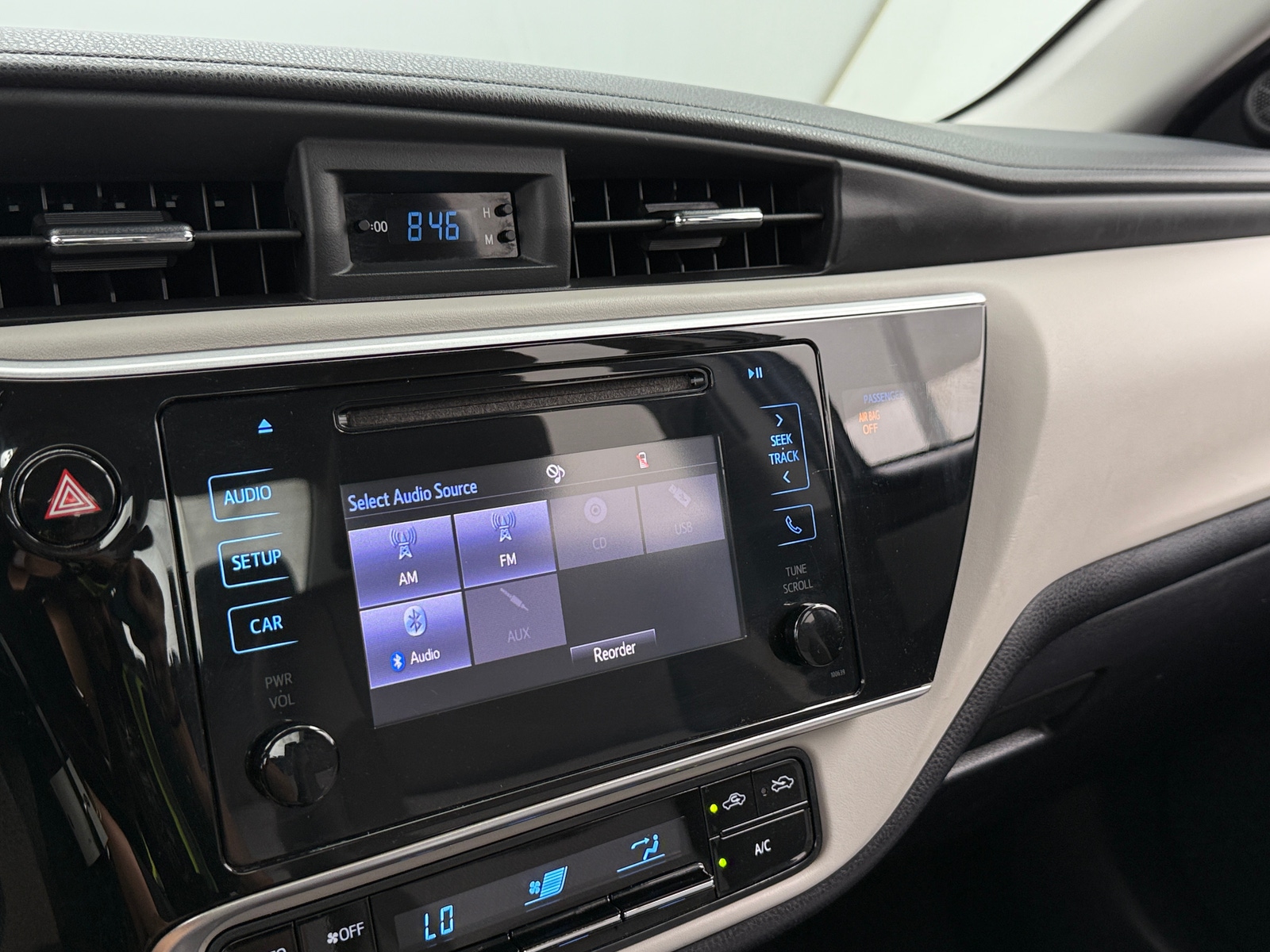 Thumbnail: 2019 Toyota Corolla - 4
