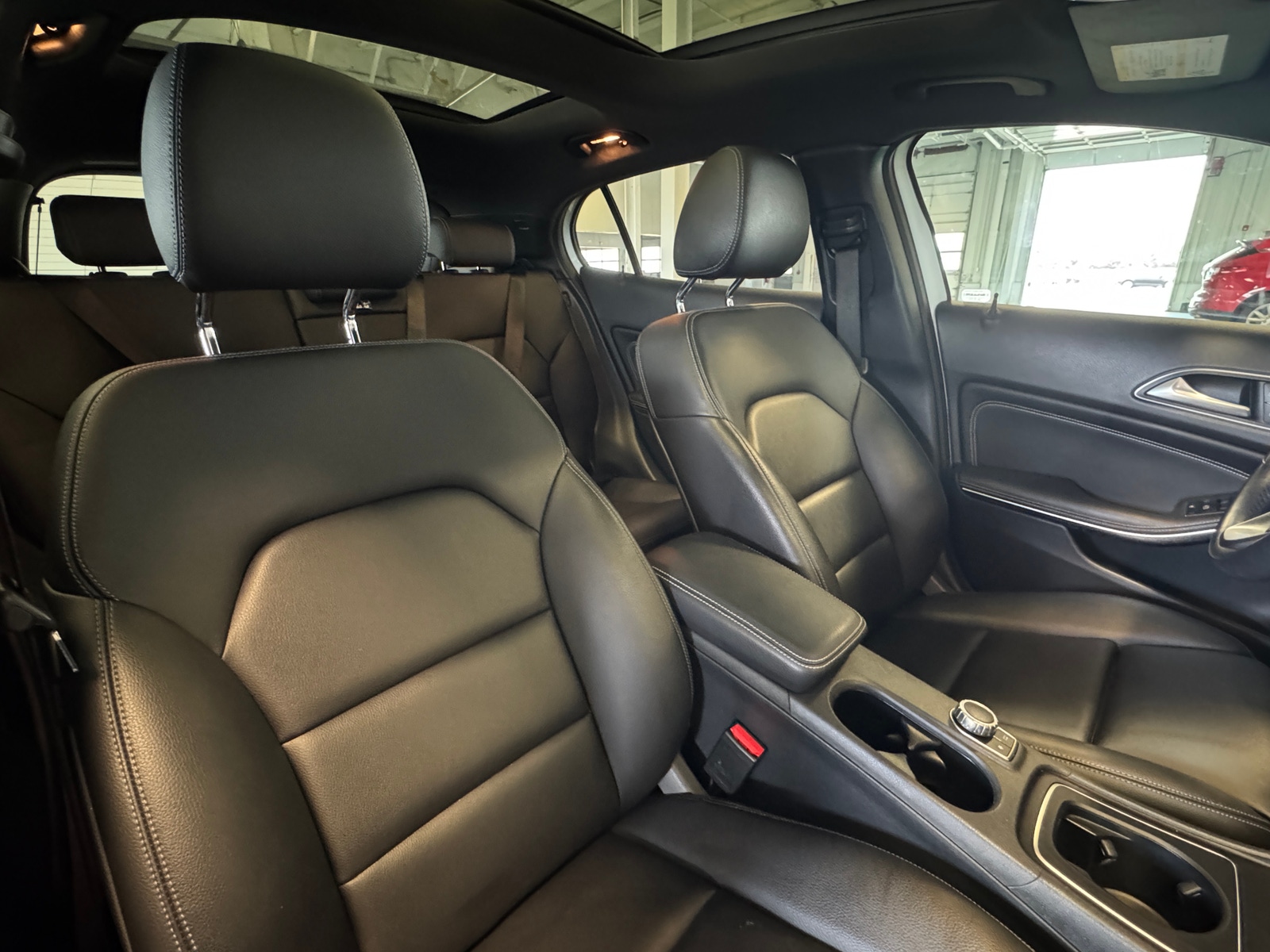 Thumbnail: 2019 Mercedes-Benz GLA - 2