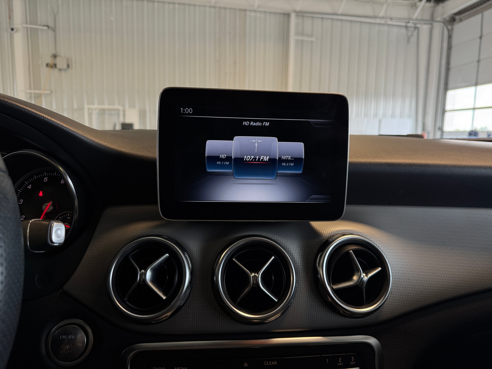 Thumbnail: 2019 Mercedes-Benz GLA - 4