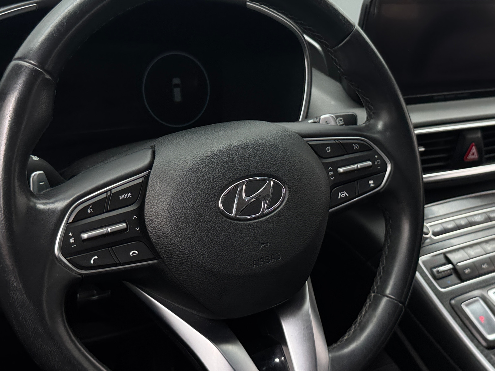Thumbnail: 2022 Hyundai Santa Fe - 4