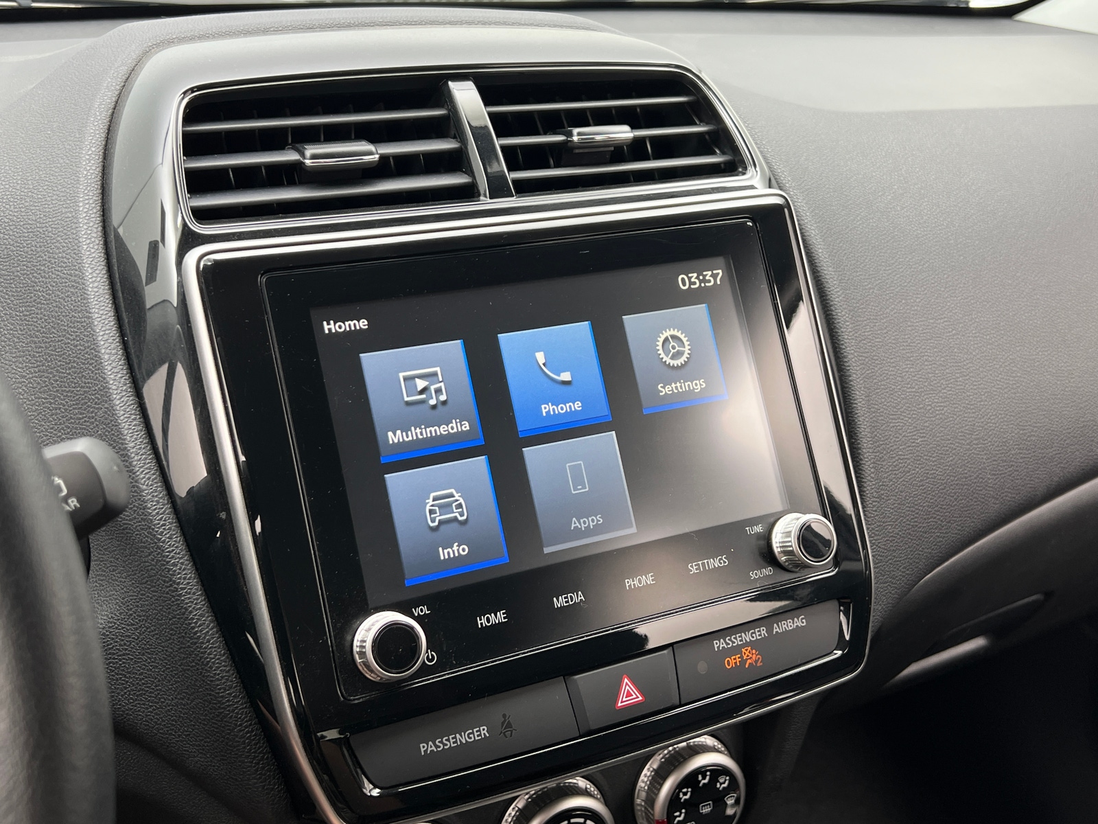 Thumbnail: 2024 Mitsubishi Outlander Sport - 4