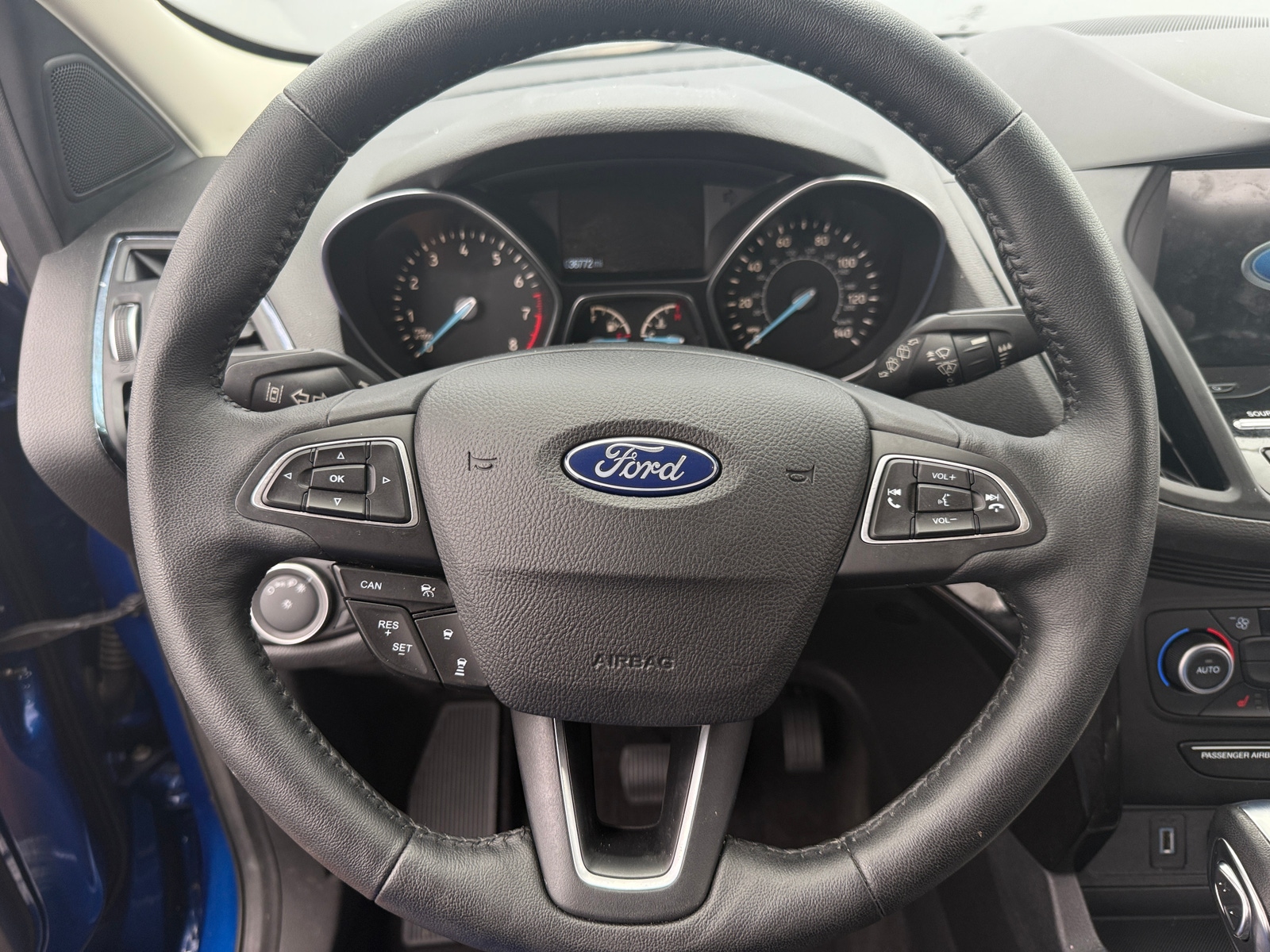 Thumbnail: 2019 Ford Escape - 4