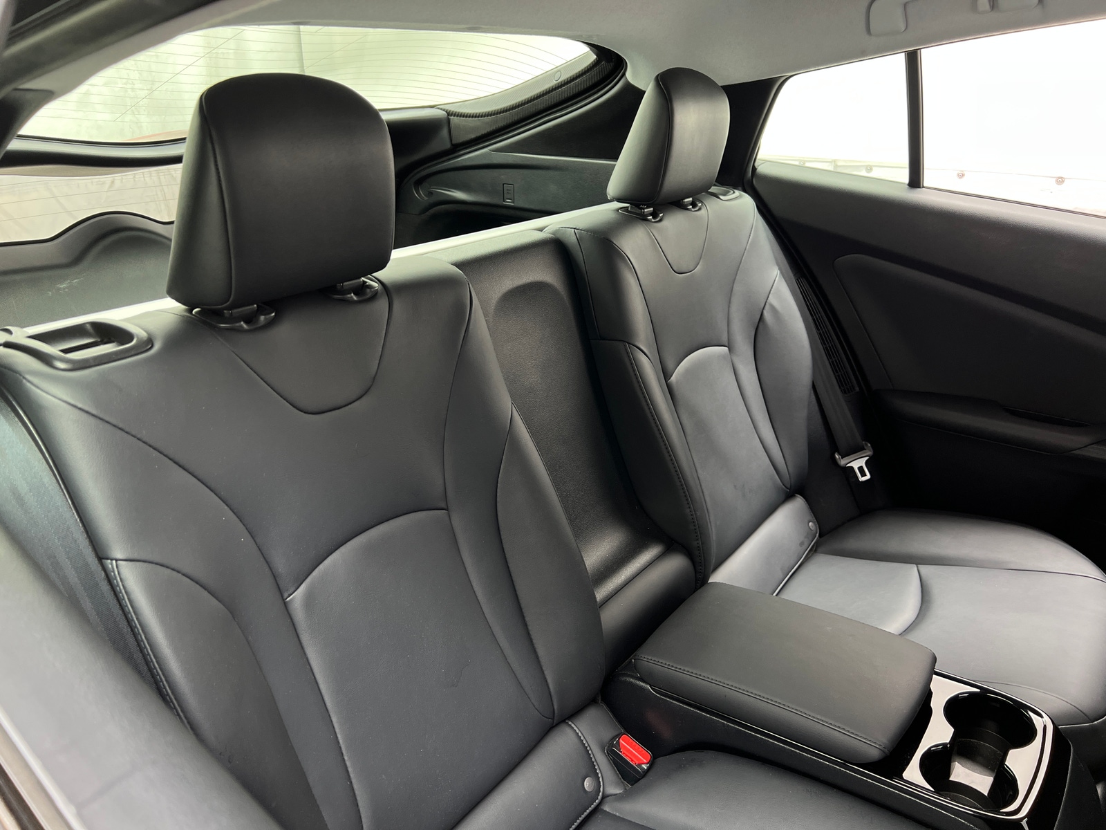 Thumbnail: 2018 Toyota Prius Prime - 6