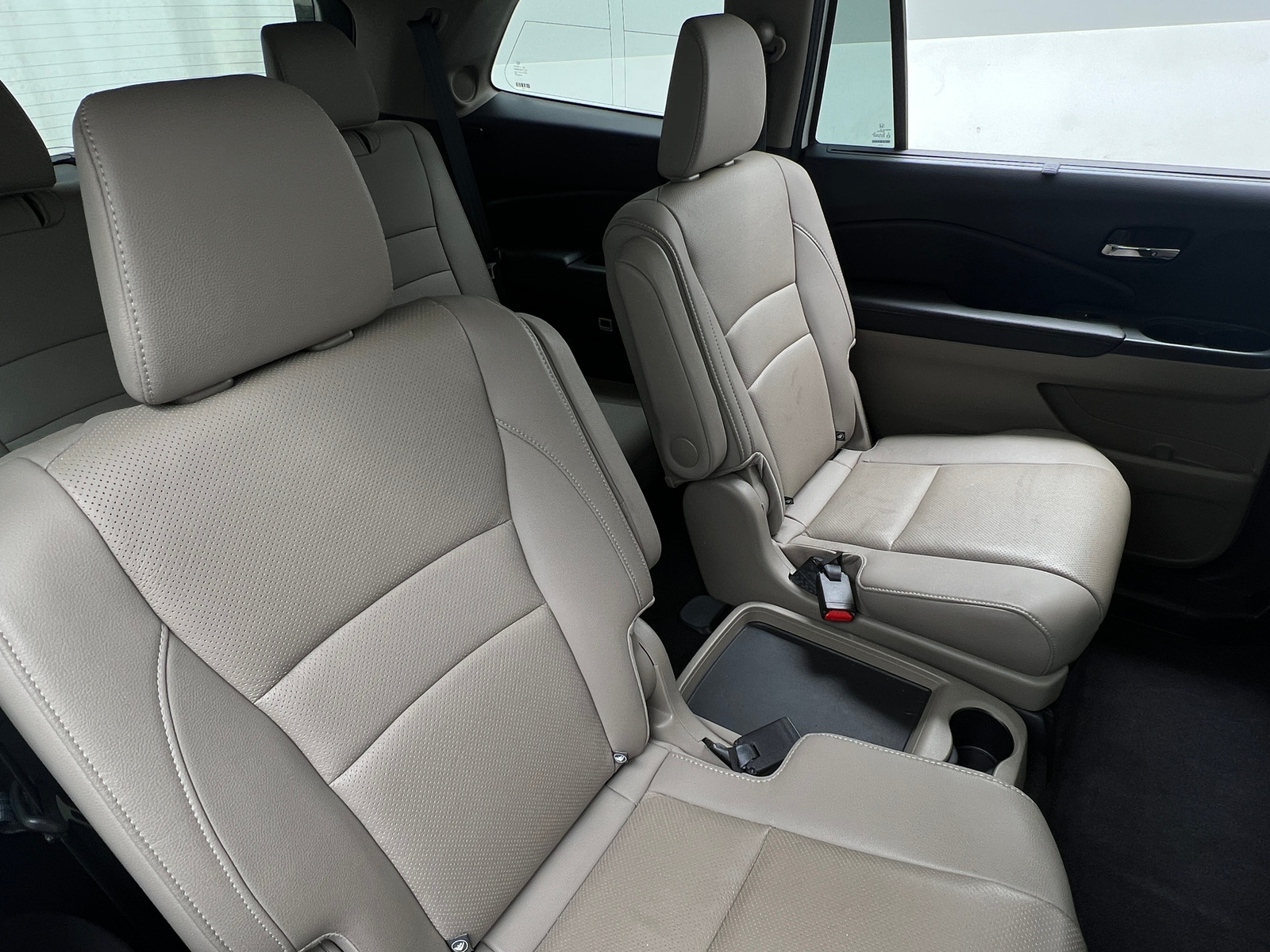 Thumbnail: 2017 Honda Pilot - 5