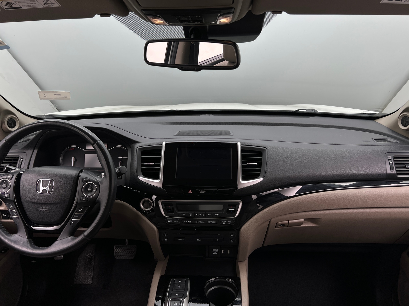 Thumbnail: 2017 Honda Pilot - 2