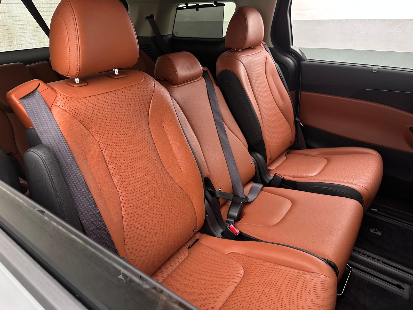 Thumbnail: 2024 Kia Carnival - 5