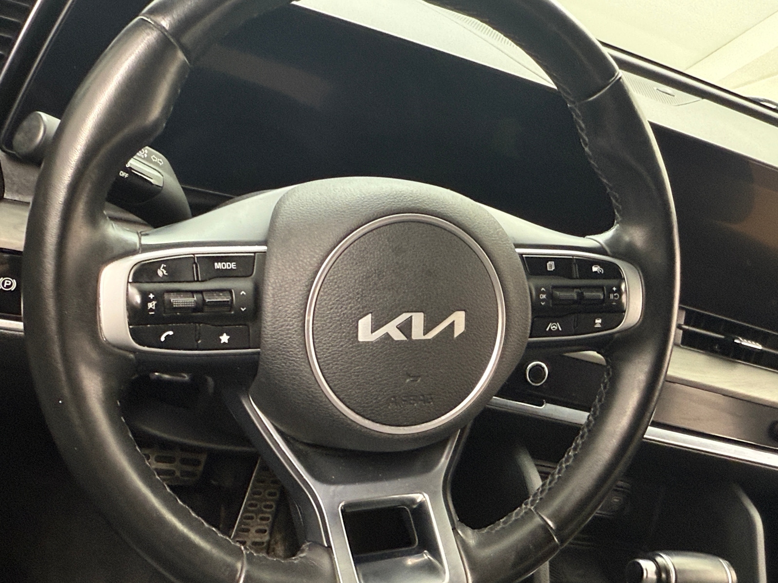 Thumbnail: 2023 Kia Sportage - 4