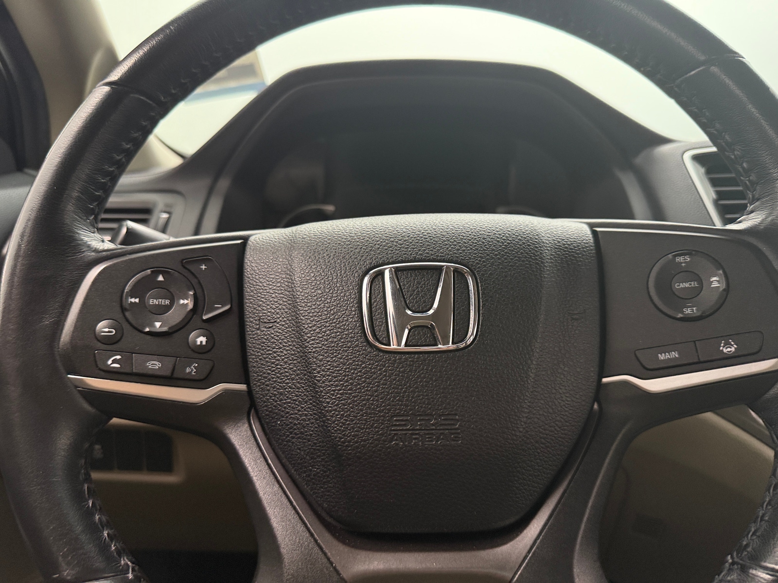 Thumbnail: 2020 Honda Pilot - 4