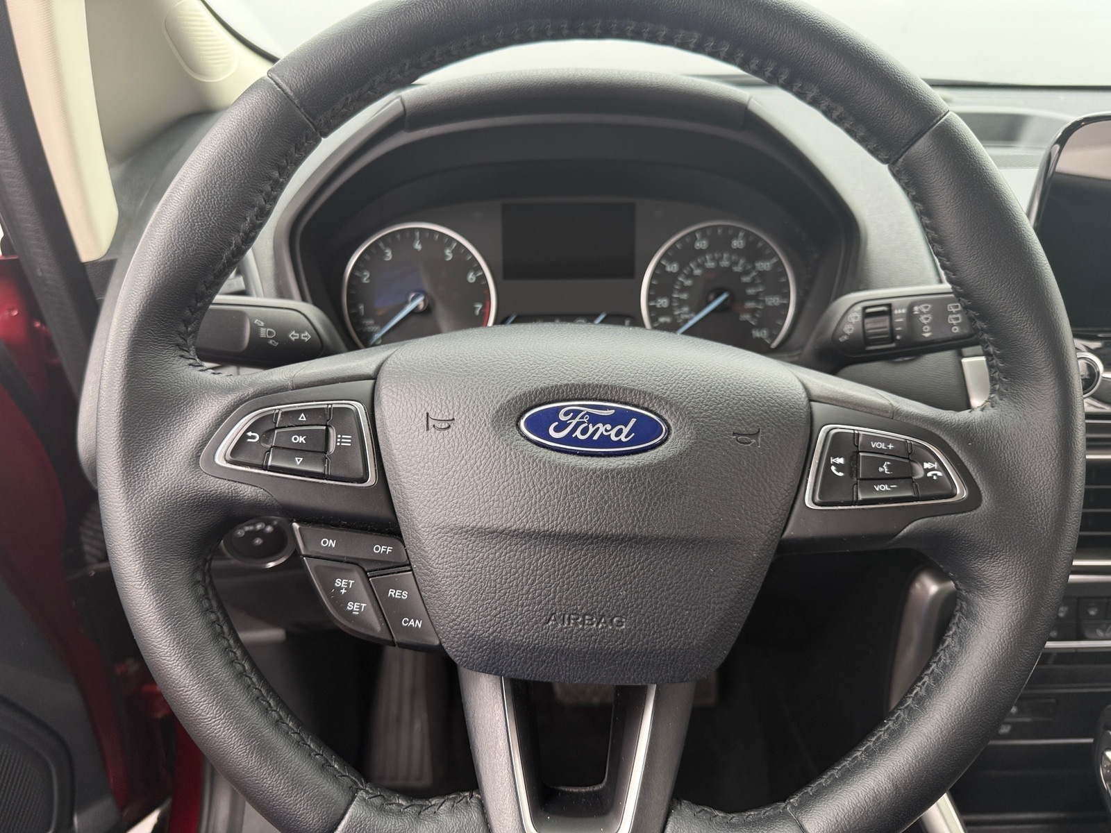 Thumbnail: 2018 Ford EcoSport - 5