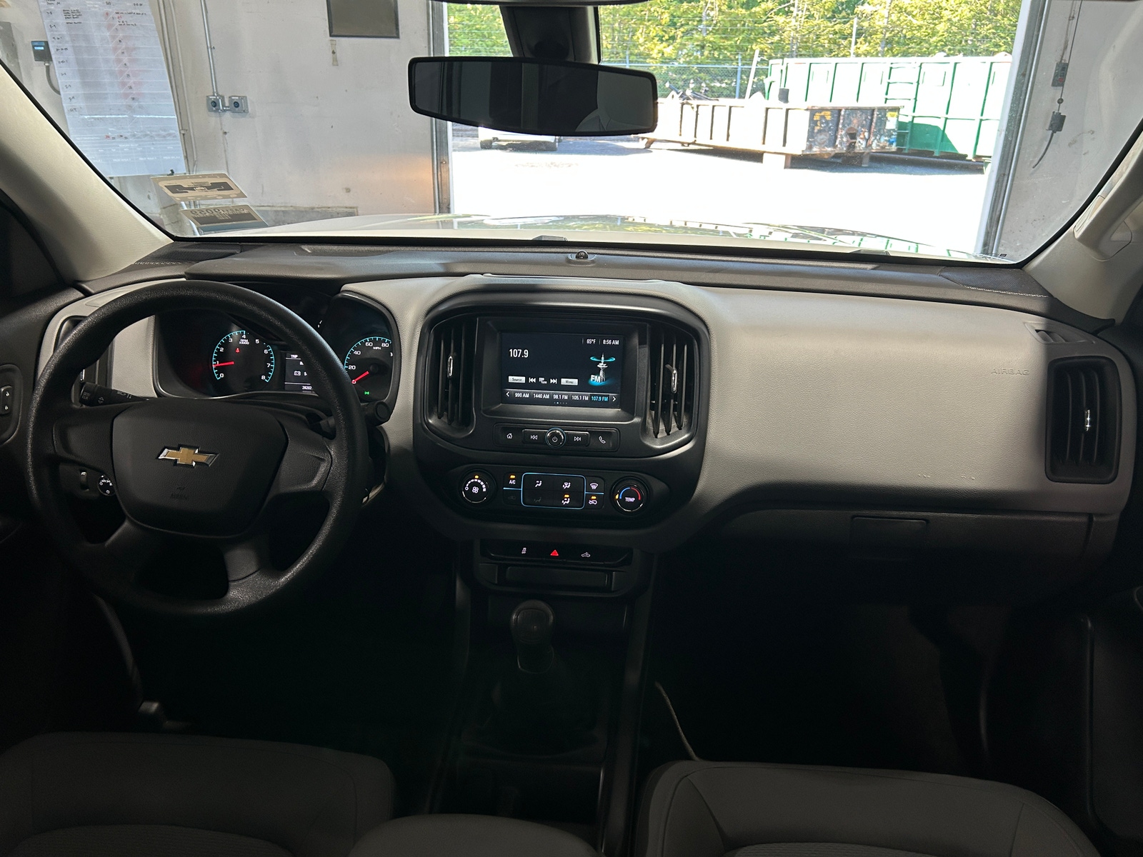 Thumbnail: 2018 Chevrolet Colorado - 3