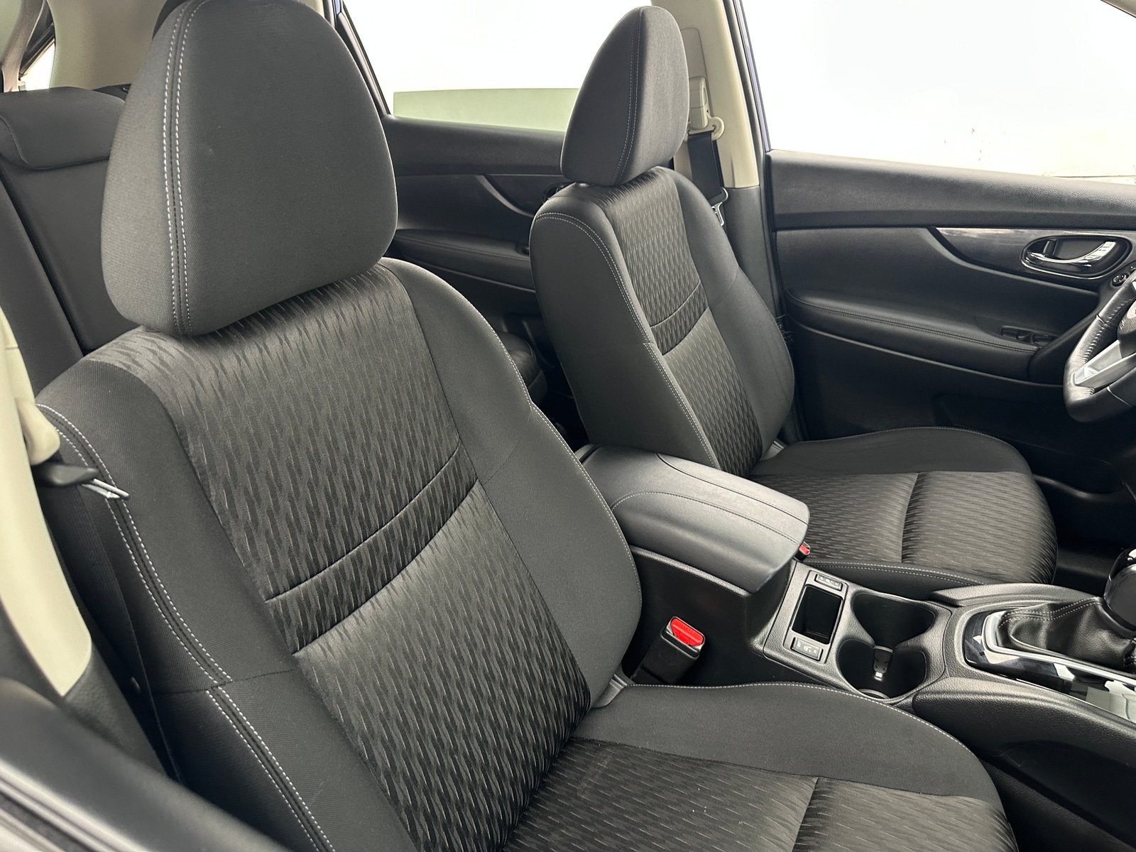 Thumbnail: 2018 Nissan Rogue - 2