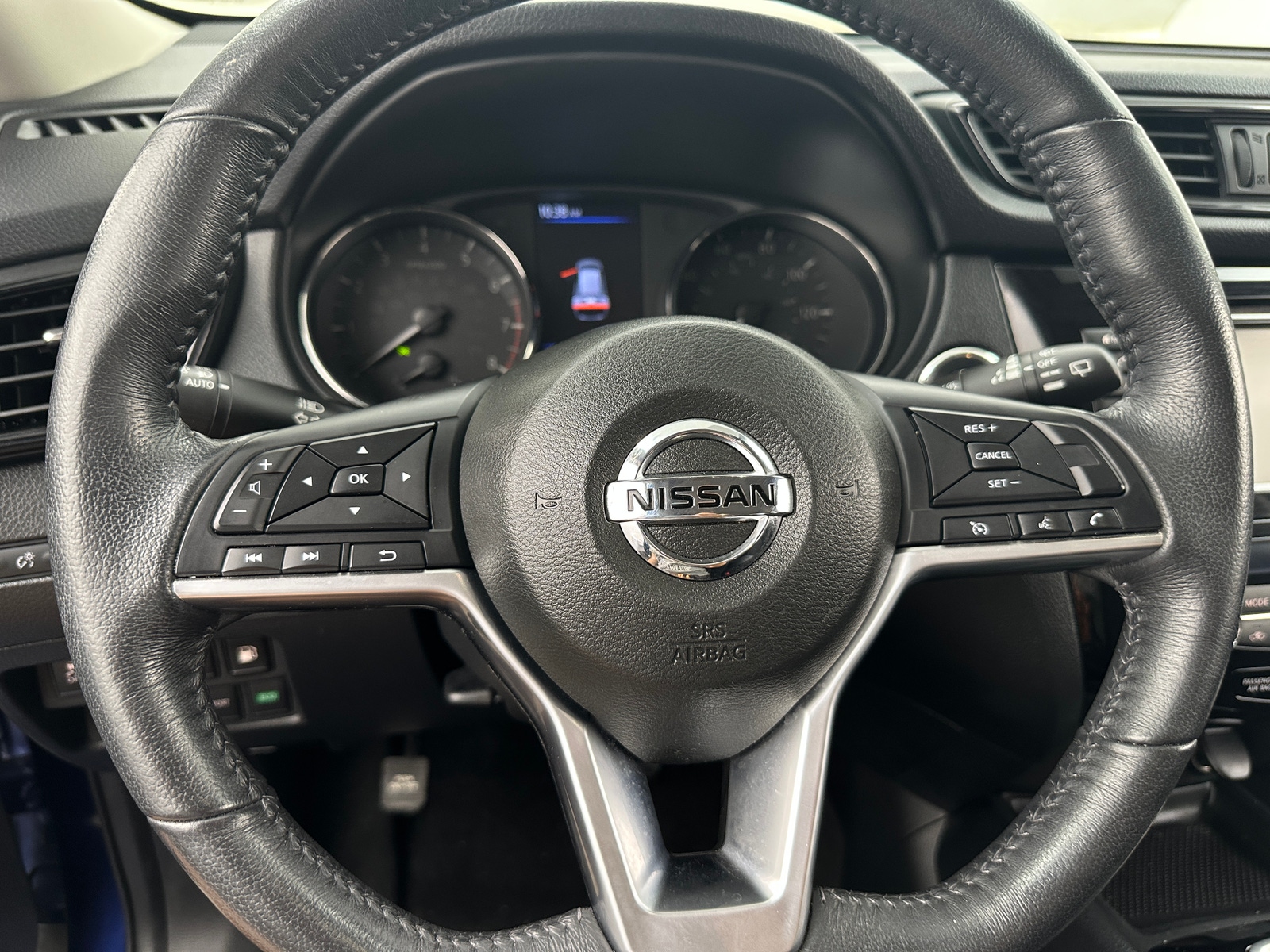 Thumbnail: 2018 Nissan Rogue - 5