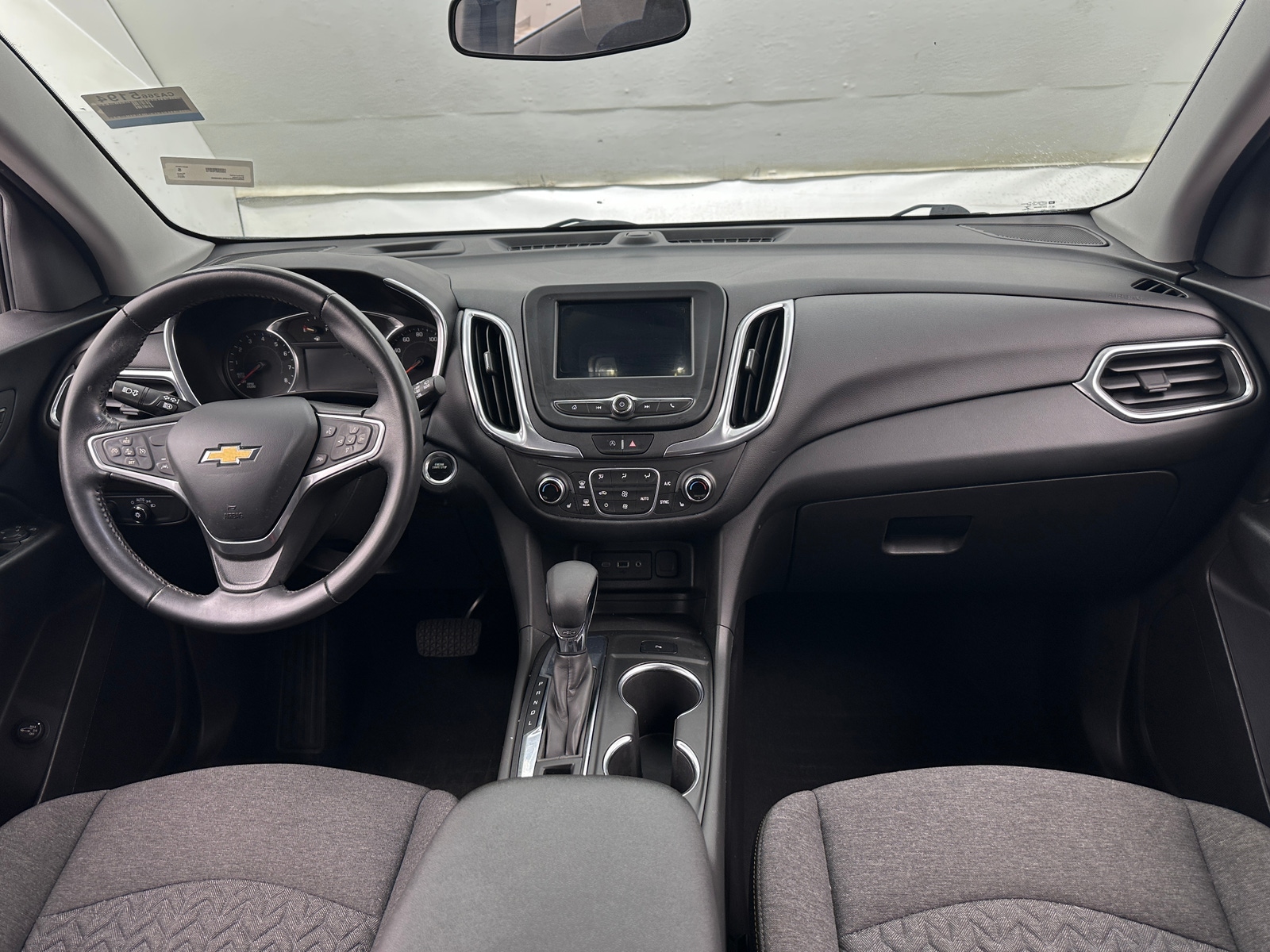 Thumbnail: 2022 Chevrolet Equinox - 3
