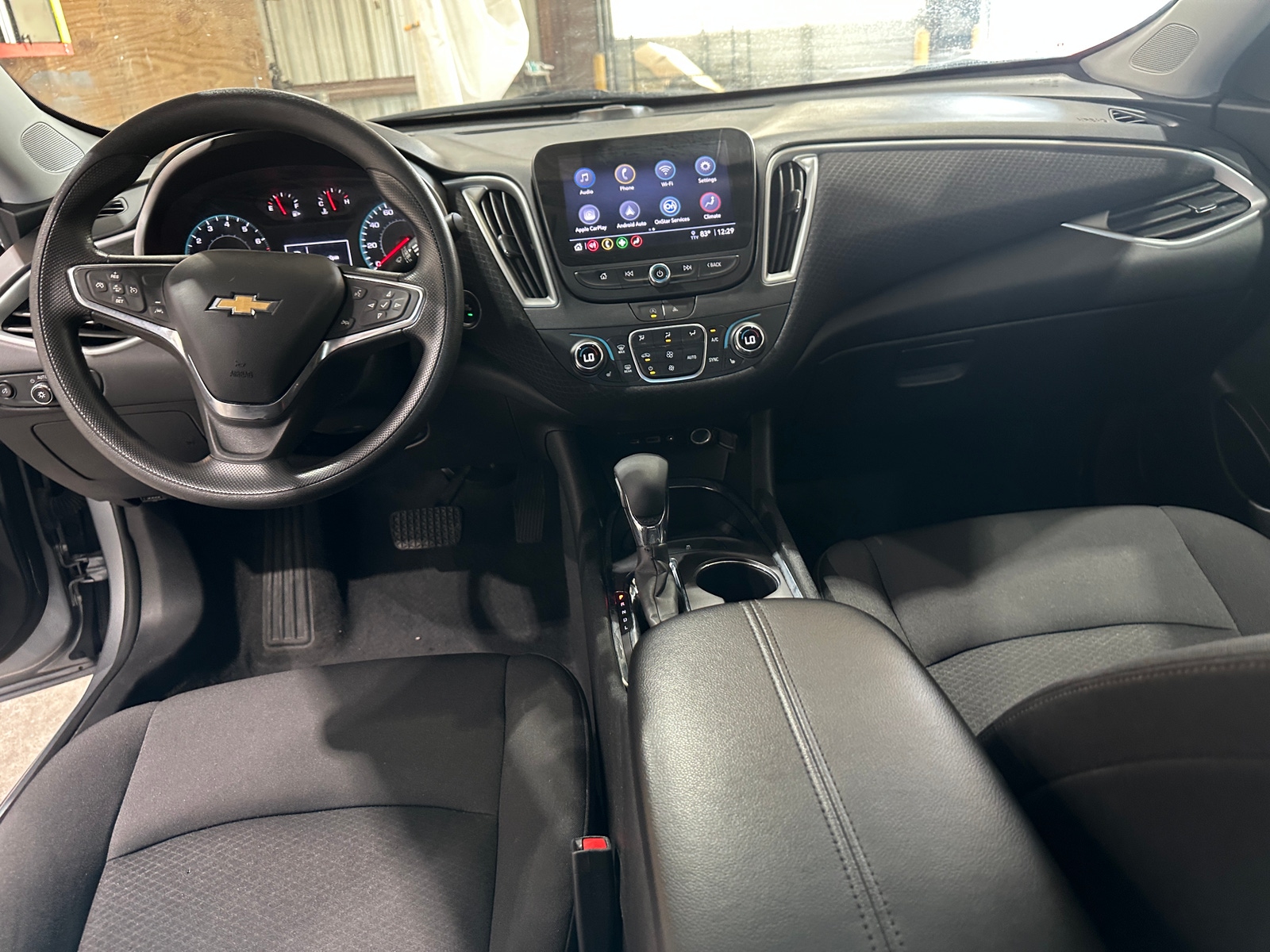 Thumbnail: 2023 Chevrolet Malibu - 3