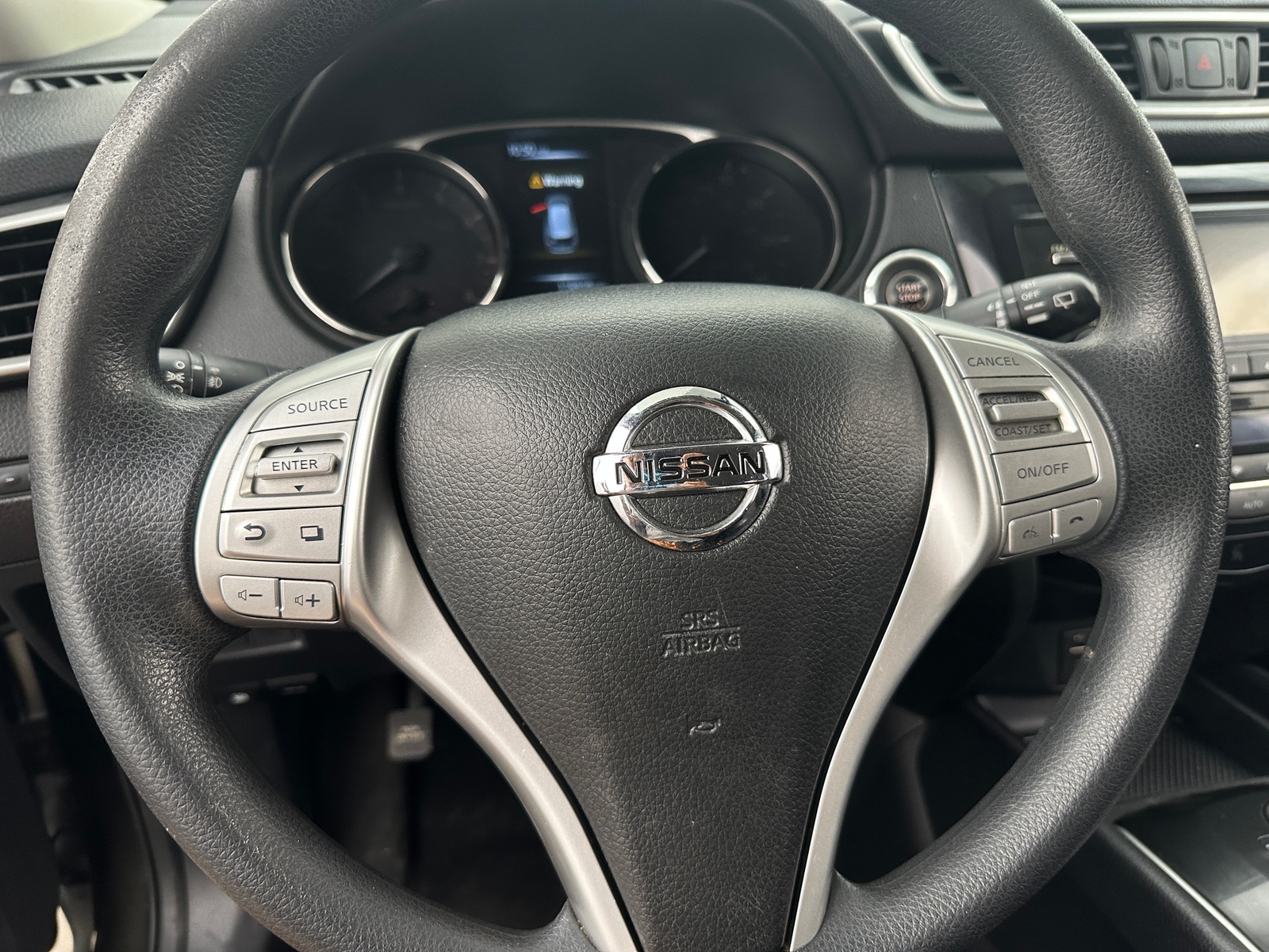 Thumbnail: 2016 Nissan Rogue - 5