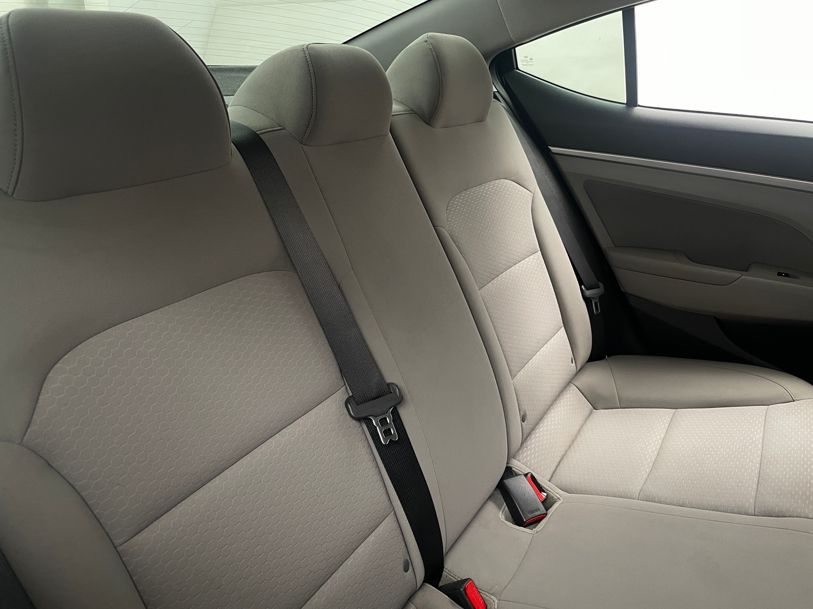 Thumbnail: 2020 Hyundai Elantra - 6