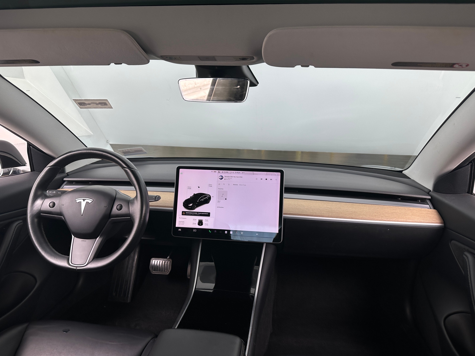 Thumbnail: 2019 Tesla Model 3 - 2